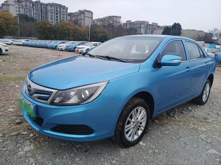 BYD 2018 e 5 450 EV automatic gear - View 1