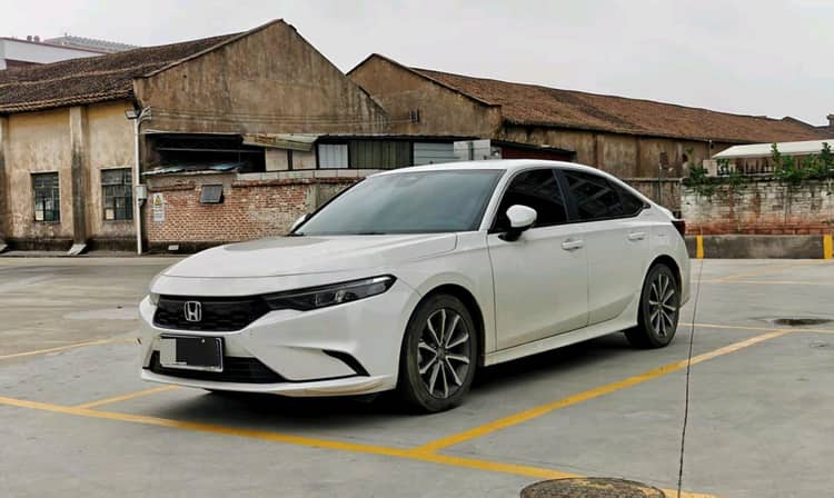 Honda 2023 Civic 1.5T CVT 240TURBO Luxury Edition Automatic - View 1