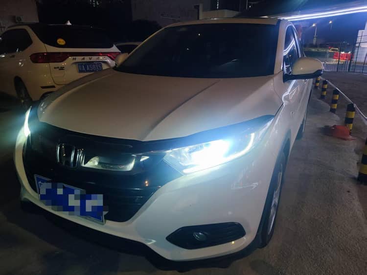 Honda 2022 Vezel 1.5 CVT Elite Smart Edition Automatic - View 1