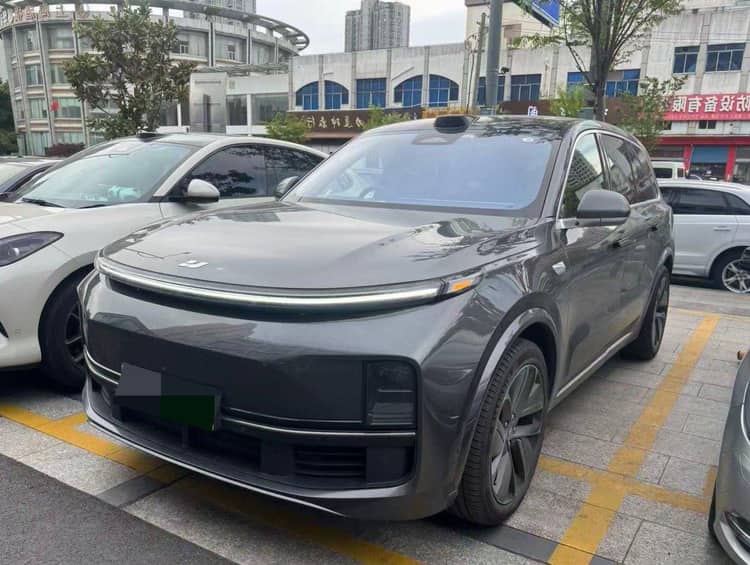 Li 2022 L9 1.5T Max Edition Automatic - View 1