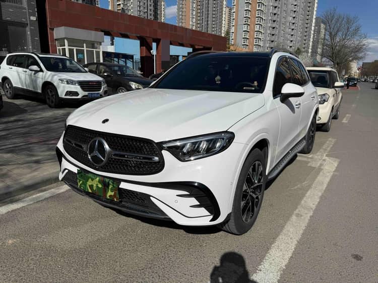 奔驰 2023款 GLC 260 L 4MATIC 48V 2.0T 豪华型5座 自动挡 - View 1