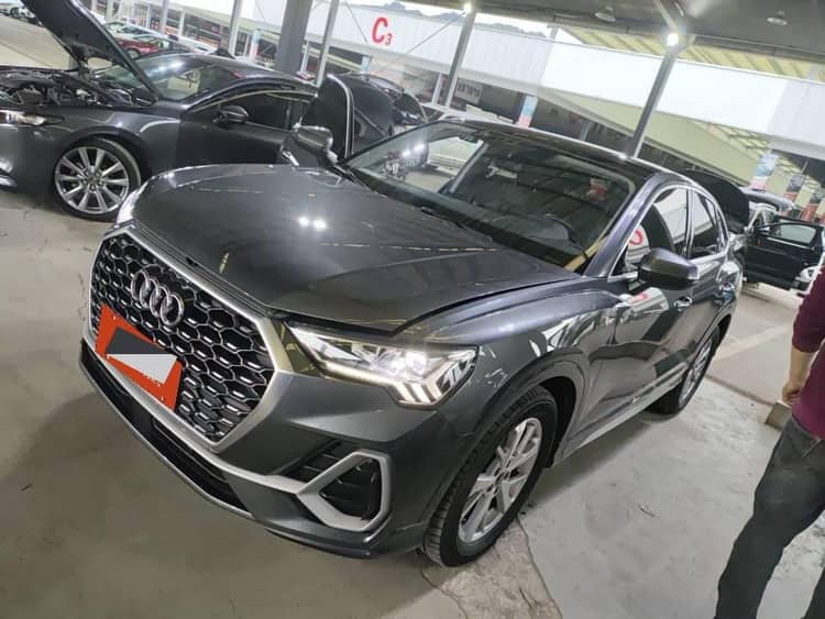 Audi 2022 Q3 Sportback 1.4TFSI 35TFSI aggressive automatic gear - View 1