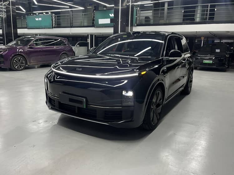 Li 2024 L9 Ultra Automatic - View 1