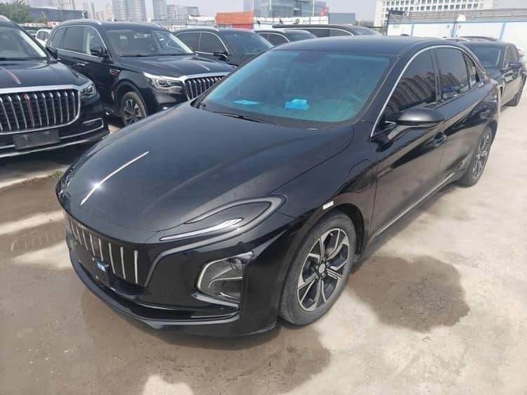 HongQi 2023 E-QM5 Basic Mobility Version (Refreshed) Automatic - View 1