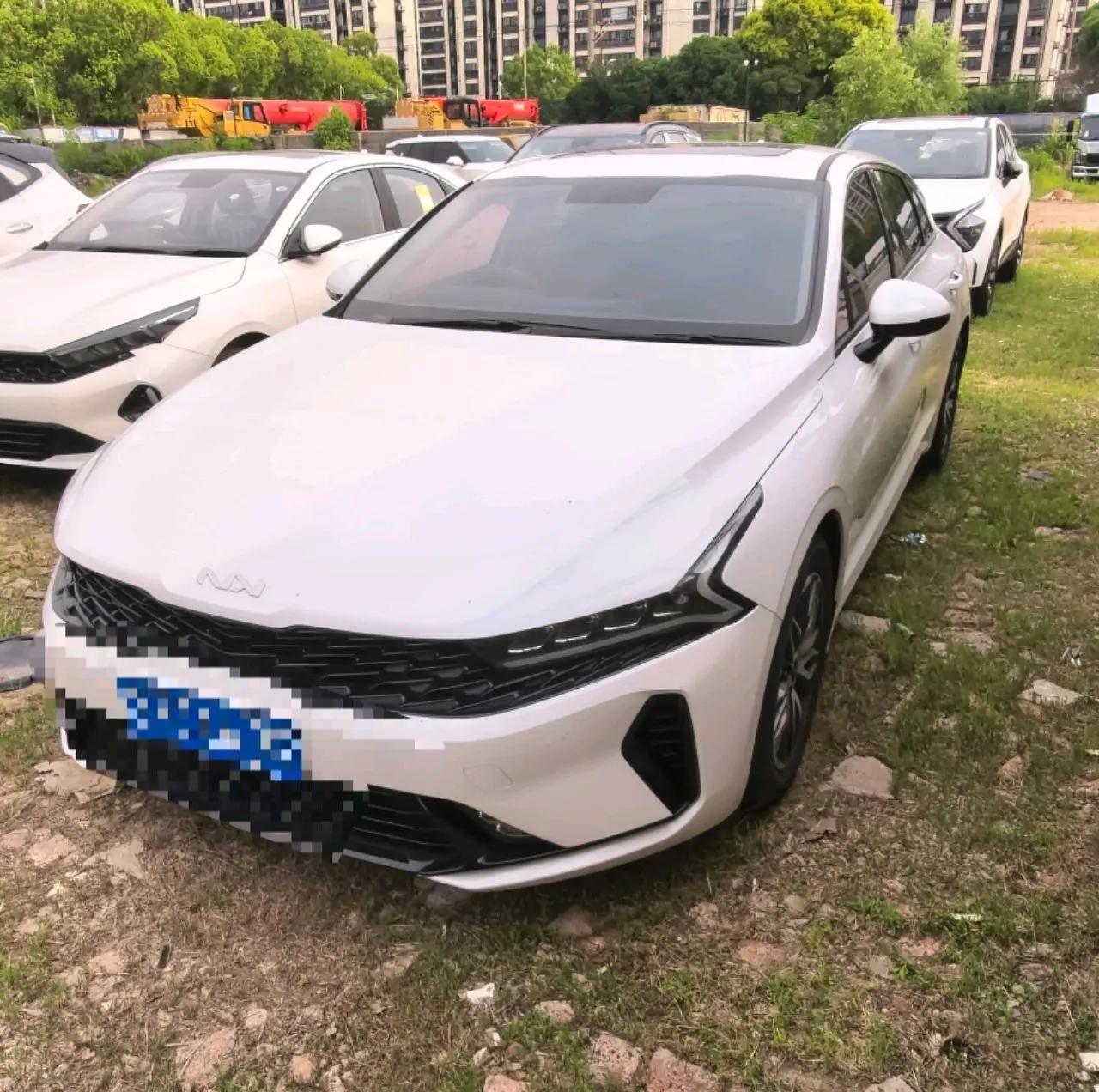 Open image lightbox: Kia 2025 K5 1.5T Deluxe Edition Automatic Gear