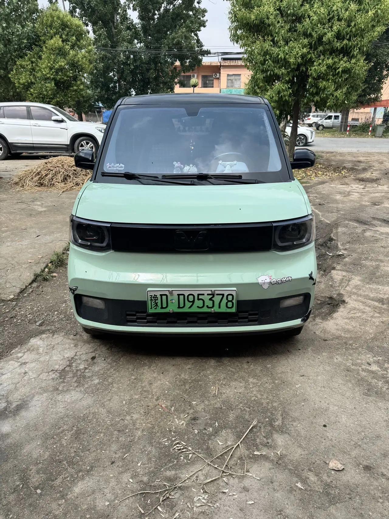 Hongguang MINIEV 2021 macaron sandwich 120km lithium iron phosphate 2