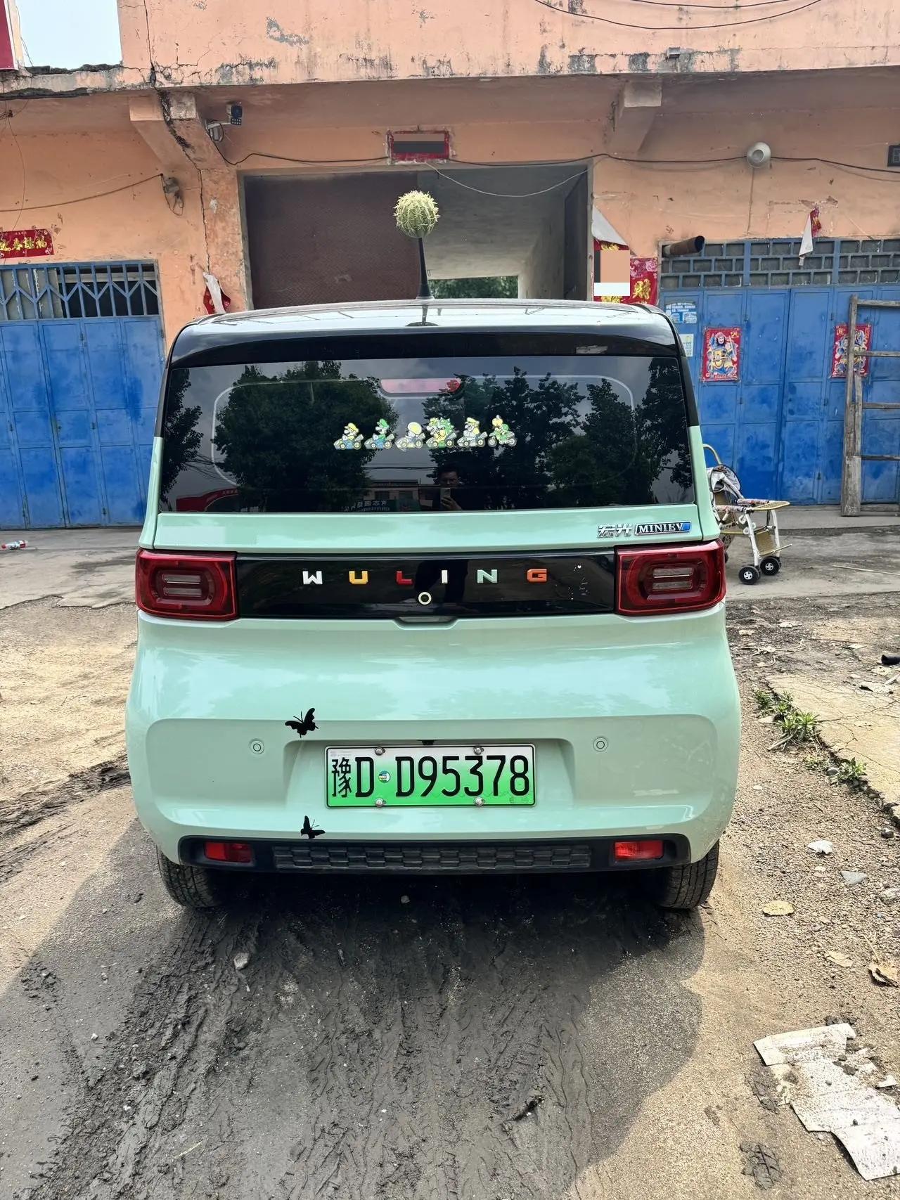 Hongguang MINIEV 2021 macaron sandwich 120km lithium iron phosphate 4