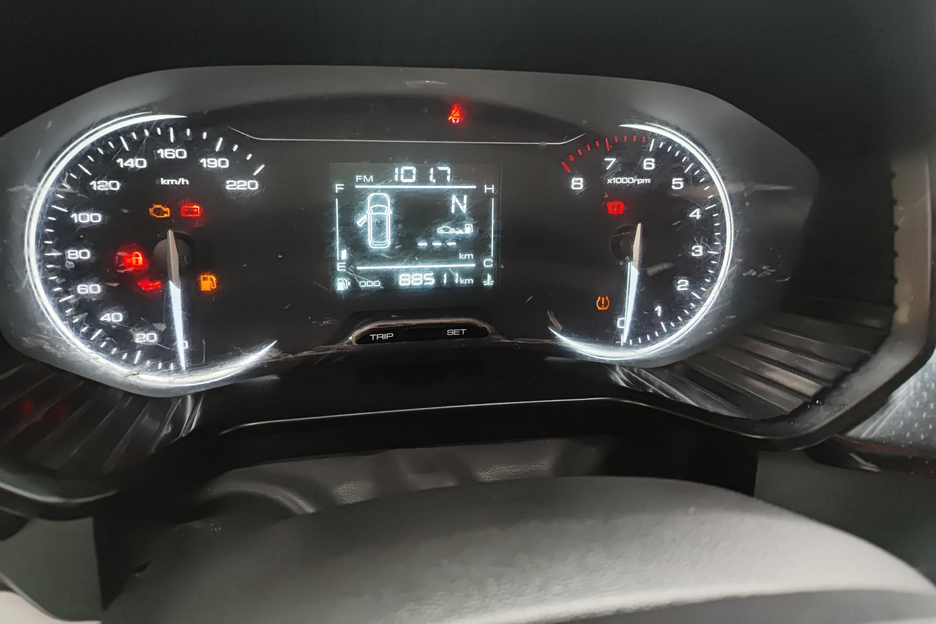 WuLing Jiachen 2022 1.5L Manual Enjoy Elite 13