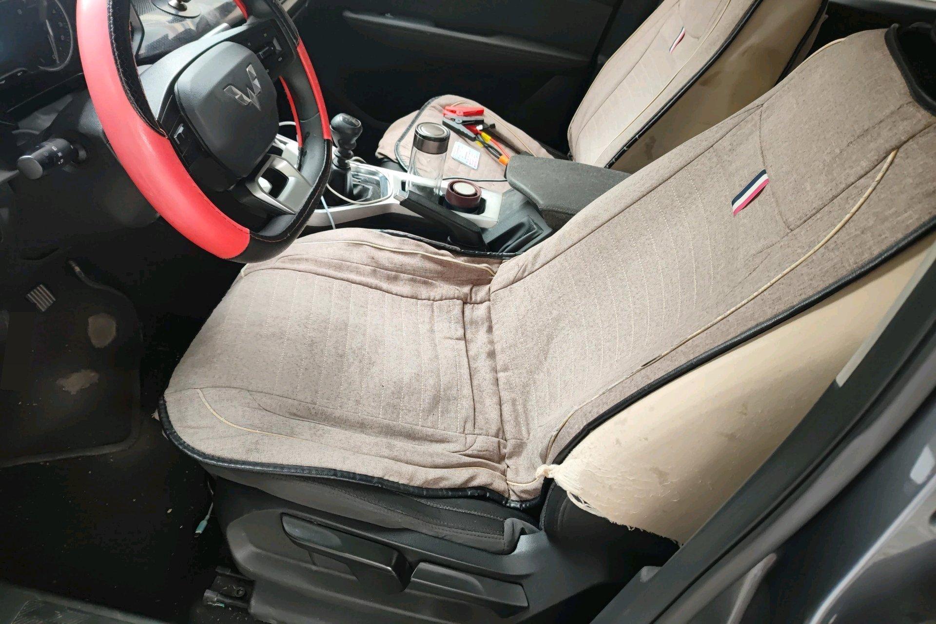 WuLing Jiachen 2022 1.5L Manual Enjoy Elite 5