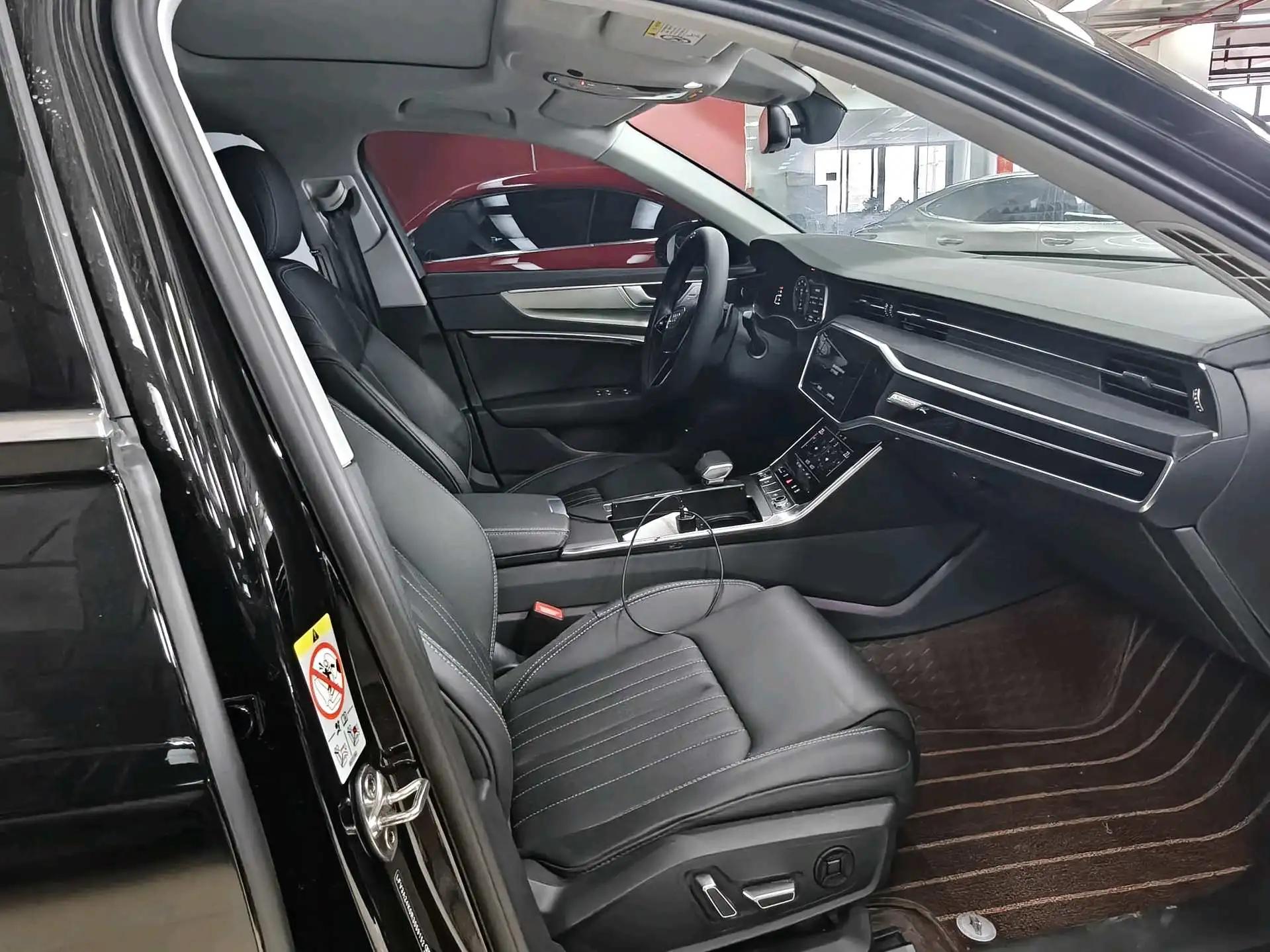 Audi 2024 A6L 2.0TFSI 45TFSI Prestige Elegant Edition, Automatic 3