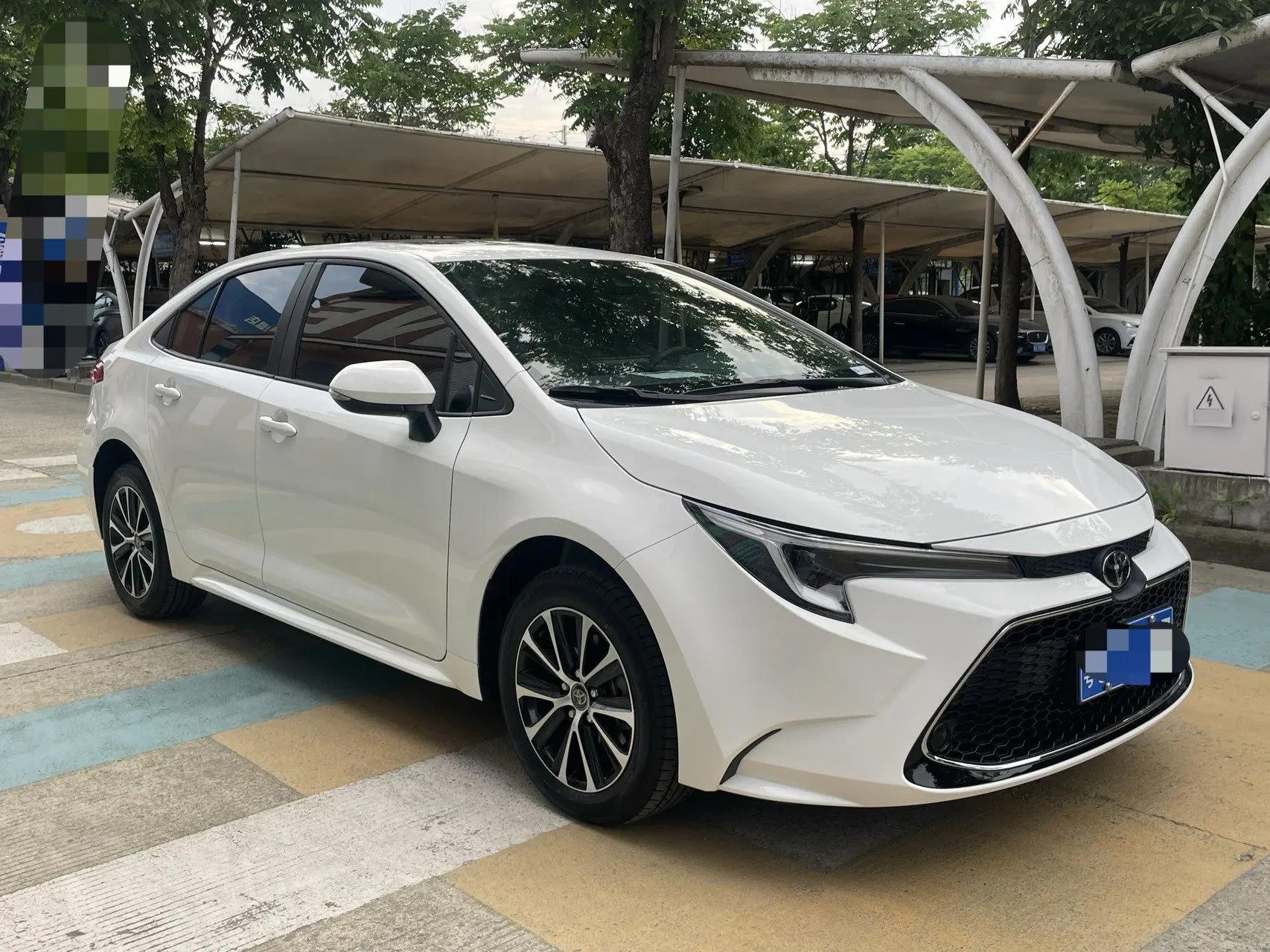 Toyota 2024 Lei Ling 1.2T Stepless 185T Deluxe Automatic Gear 3