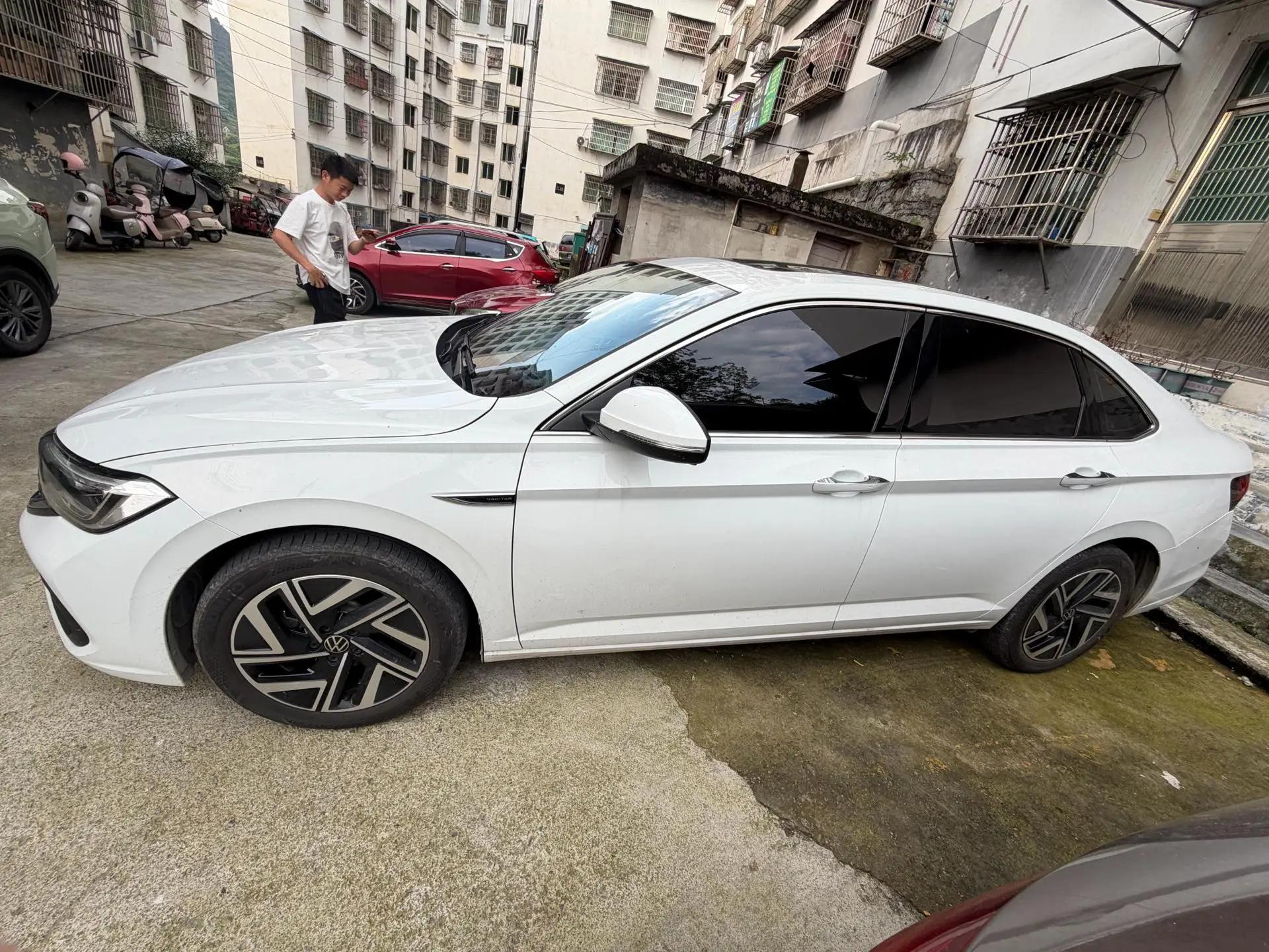 Volkswagen 2025 Sagittarius 1.5TSI 300TSI Exceed Edition (Change 3) Automatic Gear 7