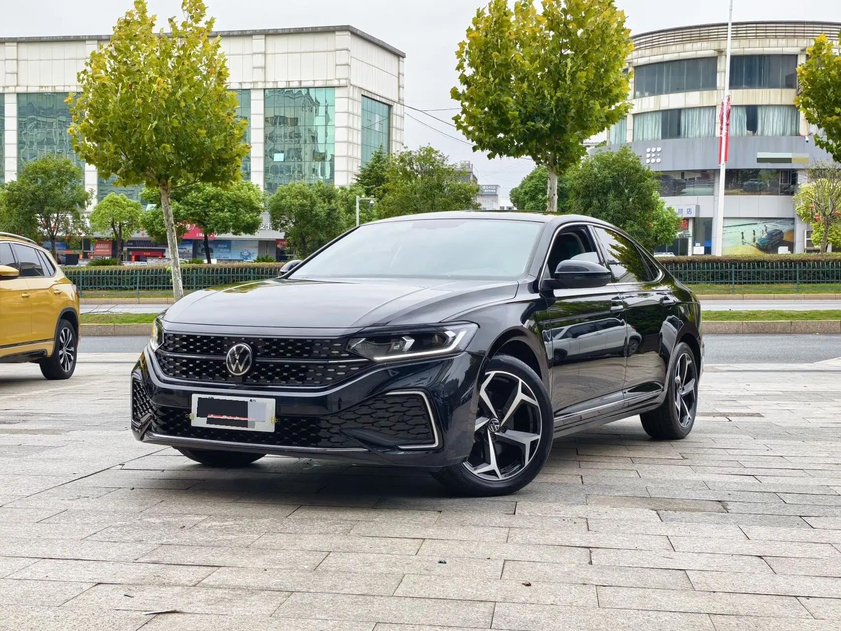 Volkswagen 2024 Passat 2.0TSI 330TSI Starry Sky Elite Edition Automatic