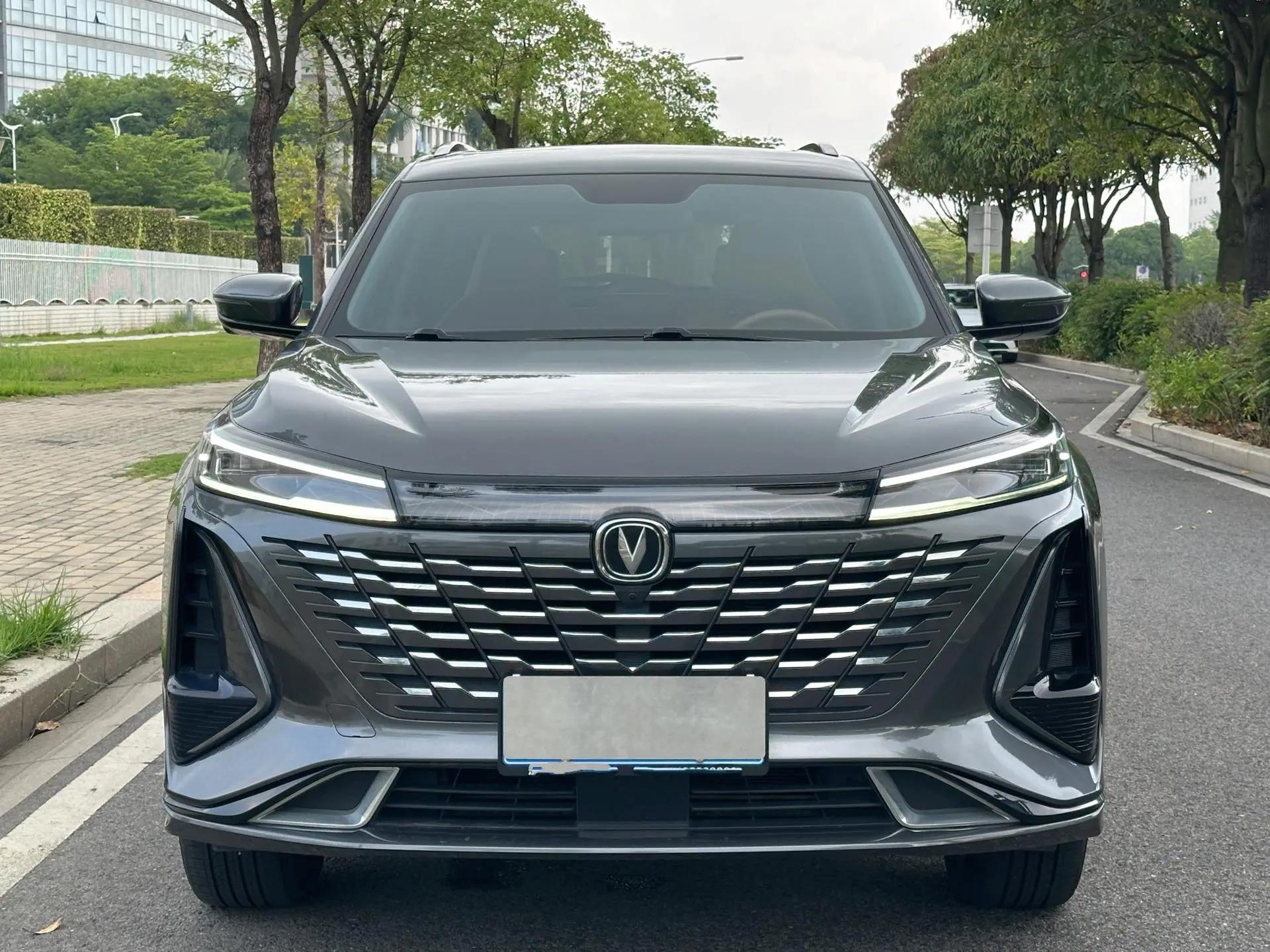 ChangAn 2023 CS75 PLUS 1.5T Prestige Automatic 2