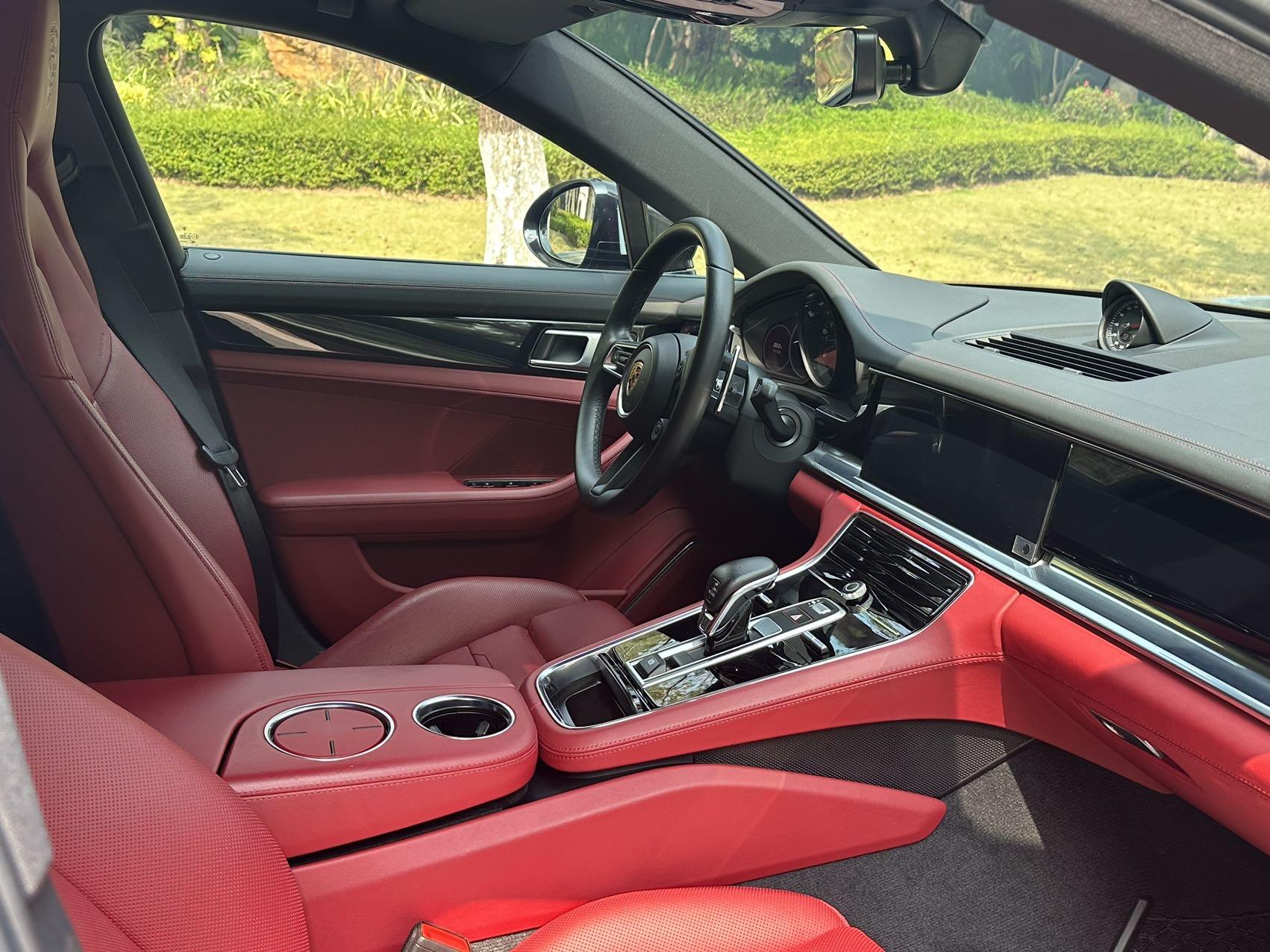 Panamera section 2021 Panamera administrative extended version 2.9T 5