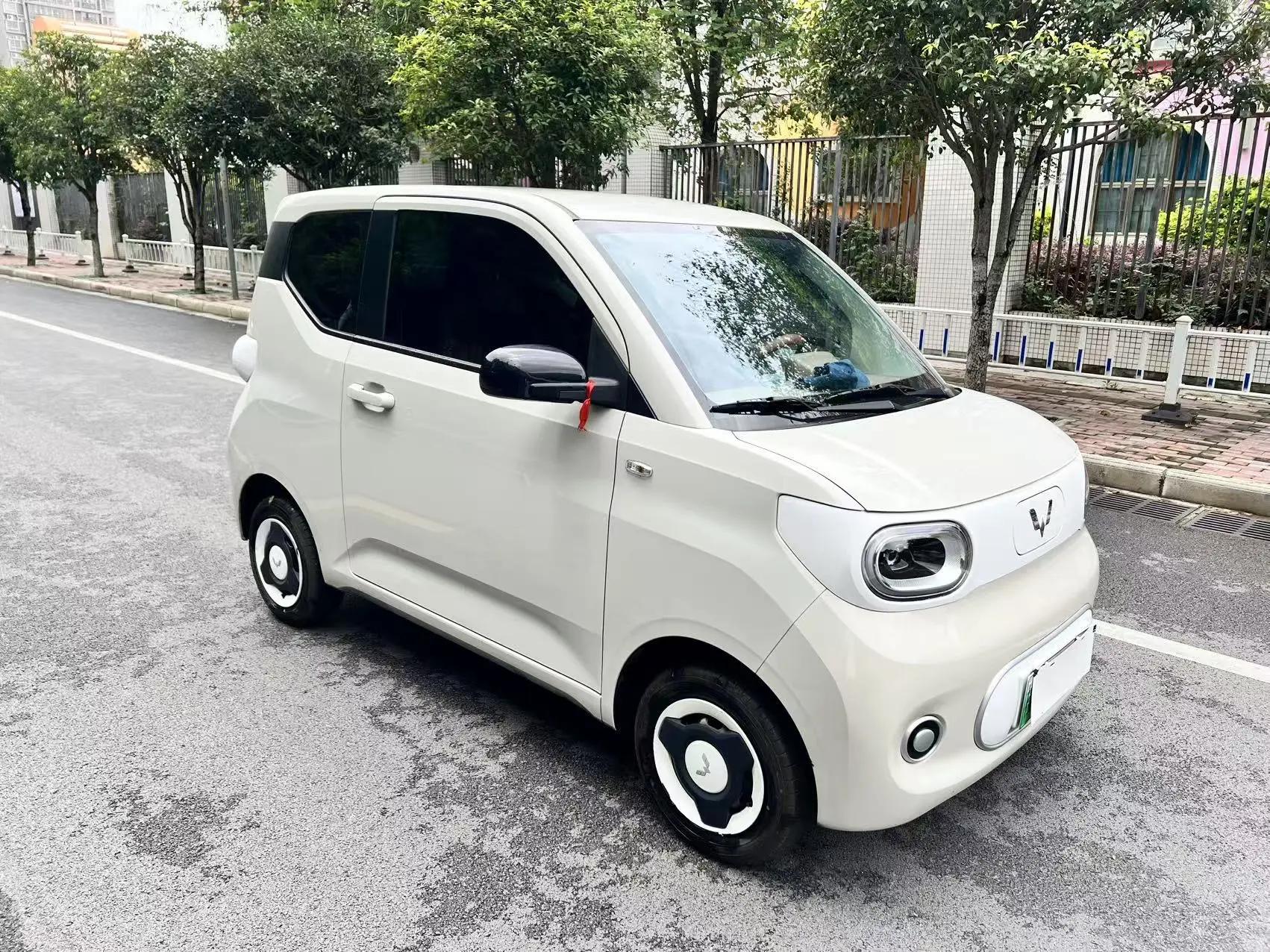 WuLing 2024 HongGuang MINI EV 215km Youth Edition Automatic 3