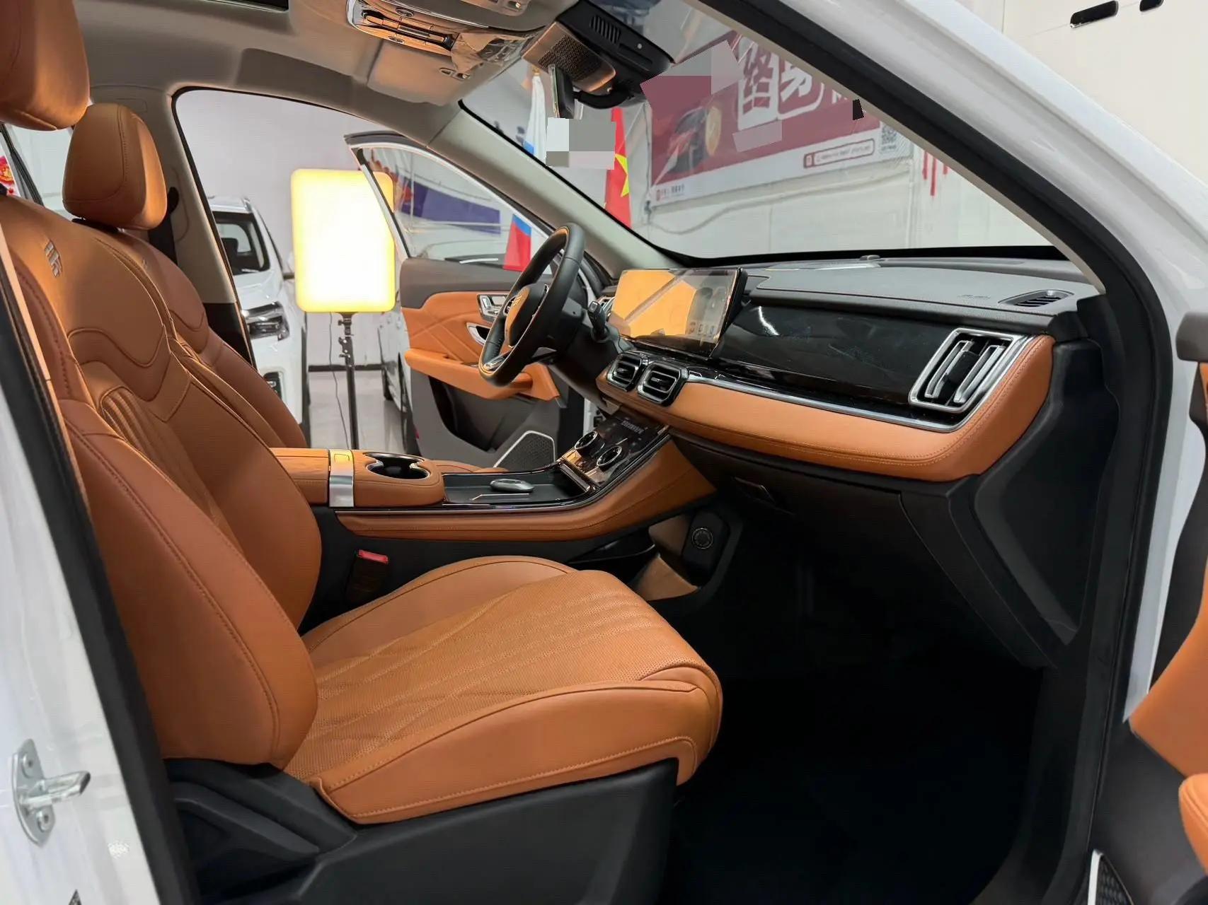 Jetour 2025 Shanhai L7 1.5T 120km Happy Edition 7-seat Automatic Gear 16