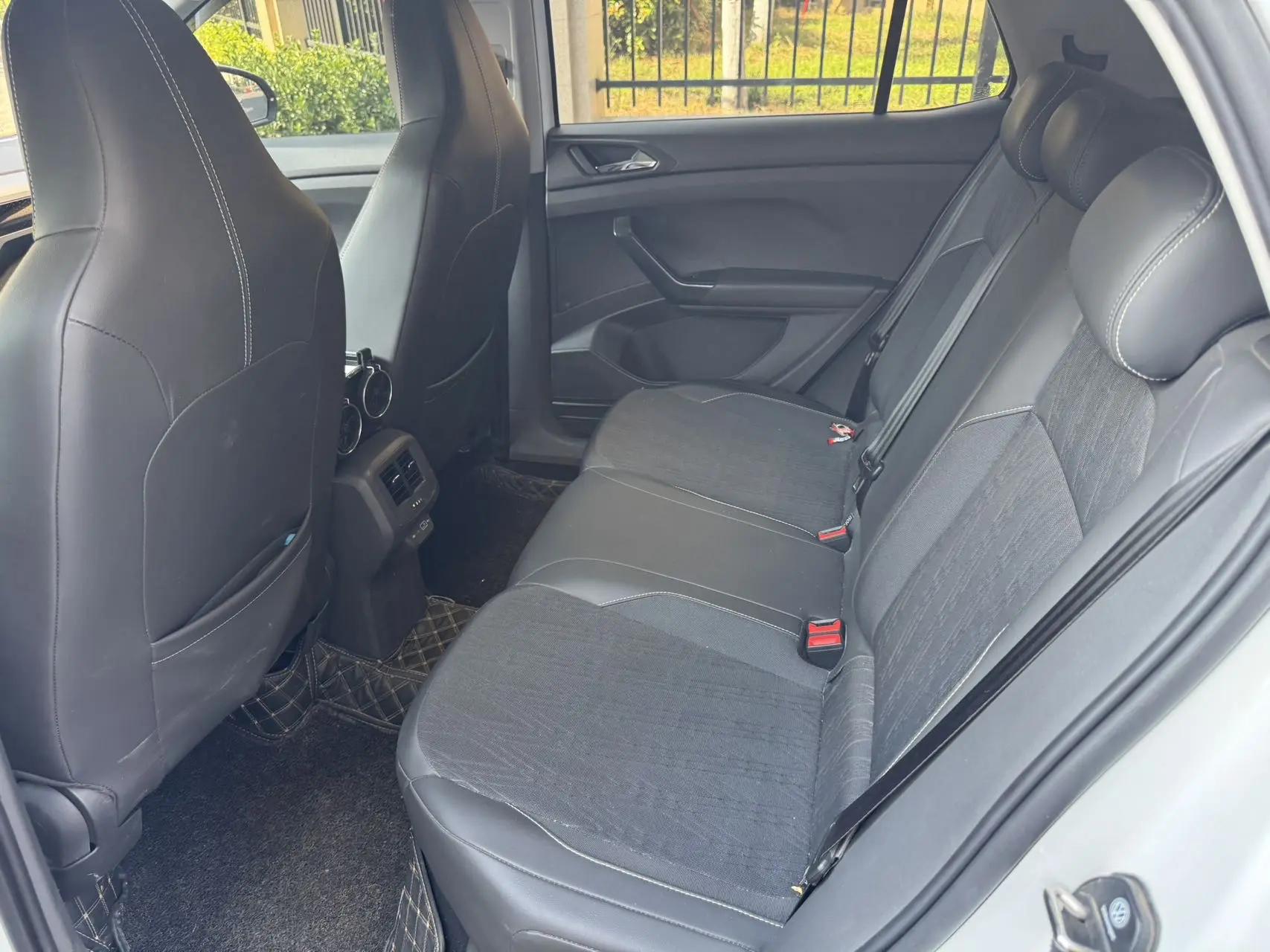 Tujia 2022 1.5L Auto Comfort Edition 6