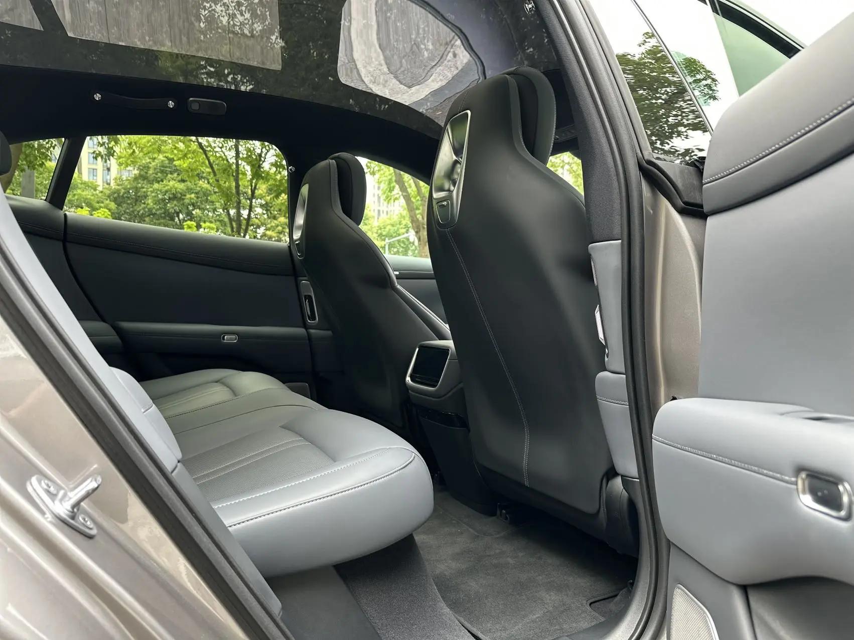 MI YU7 2025 model, long-range rear-wheel-drive version 11