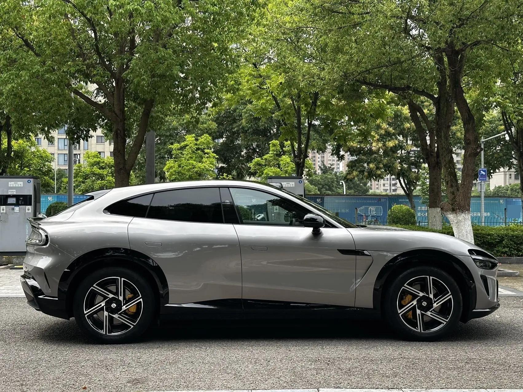 MI YU7 2025 model, long-range rear-wheel-drive version 12