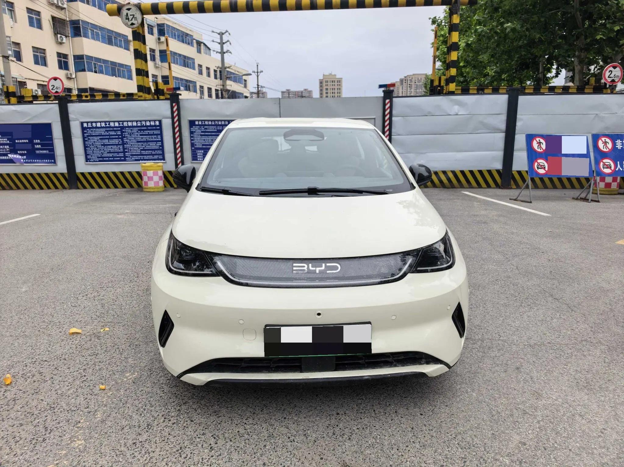 BYD 2025 Dolphin Intelligent Driving Edition 420km Free Edition Automatic 4