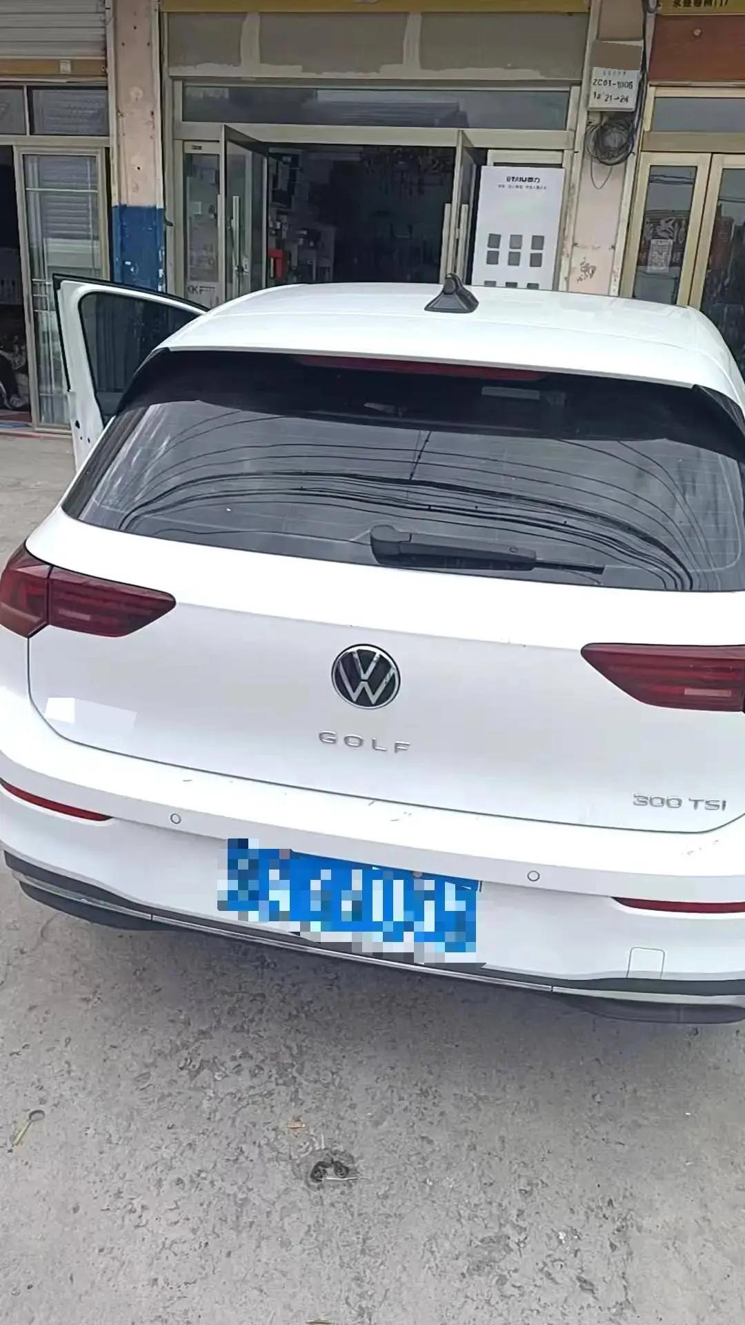 Volkswagen 2025 Golf 8 PRO 1.5TSI 300TSI Automatic 6