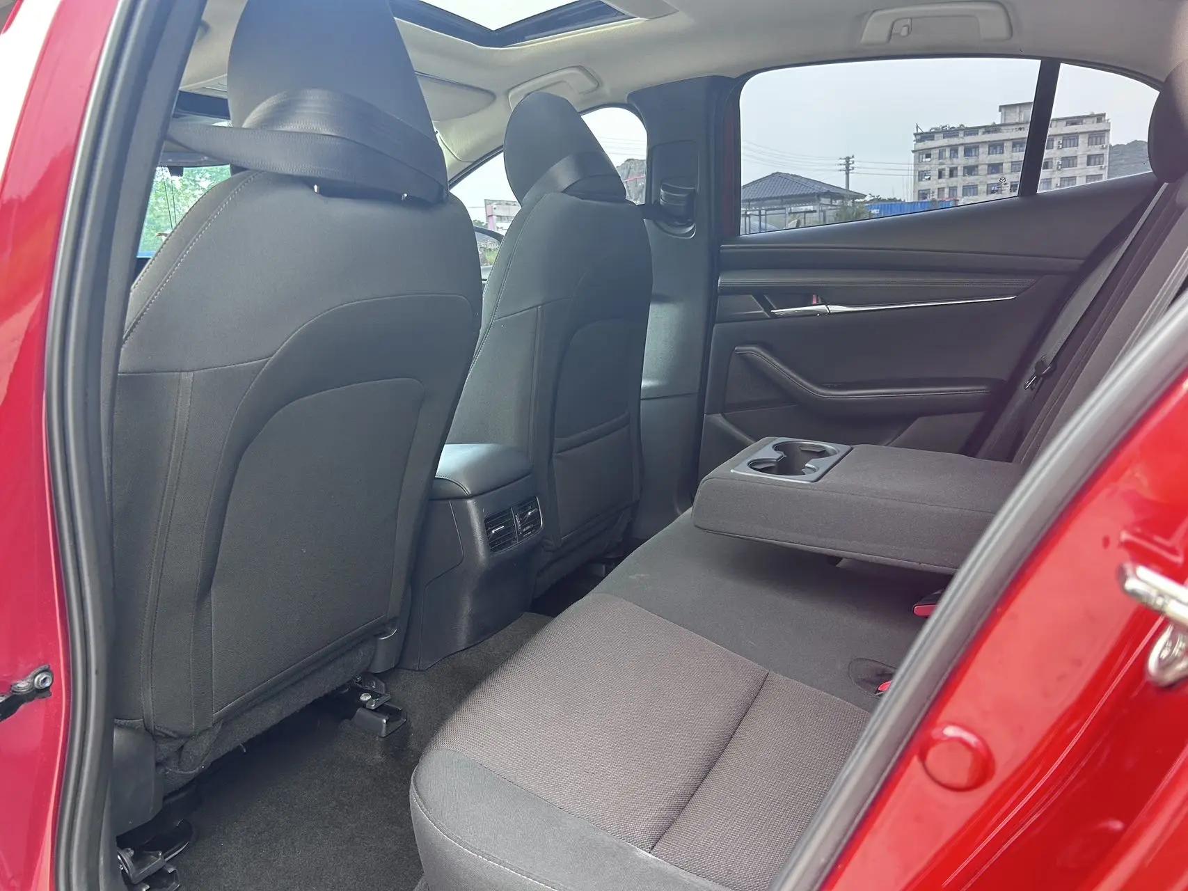 Mazda 3 Onksera 2021 2.0L Automatic Quality Elegant Edition 9