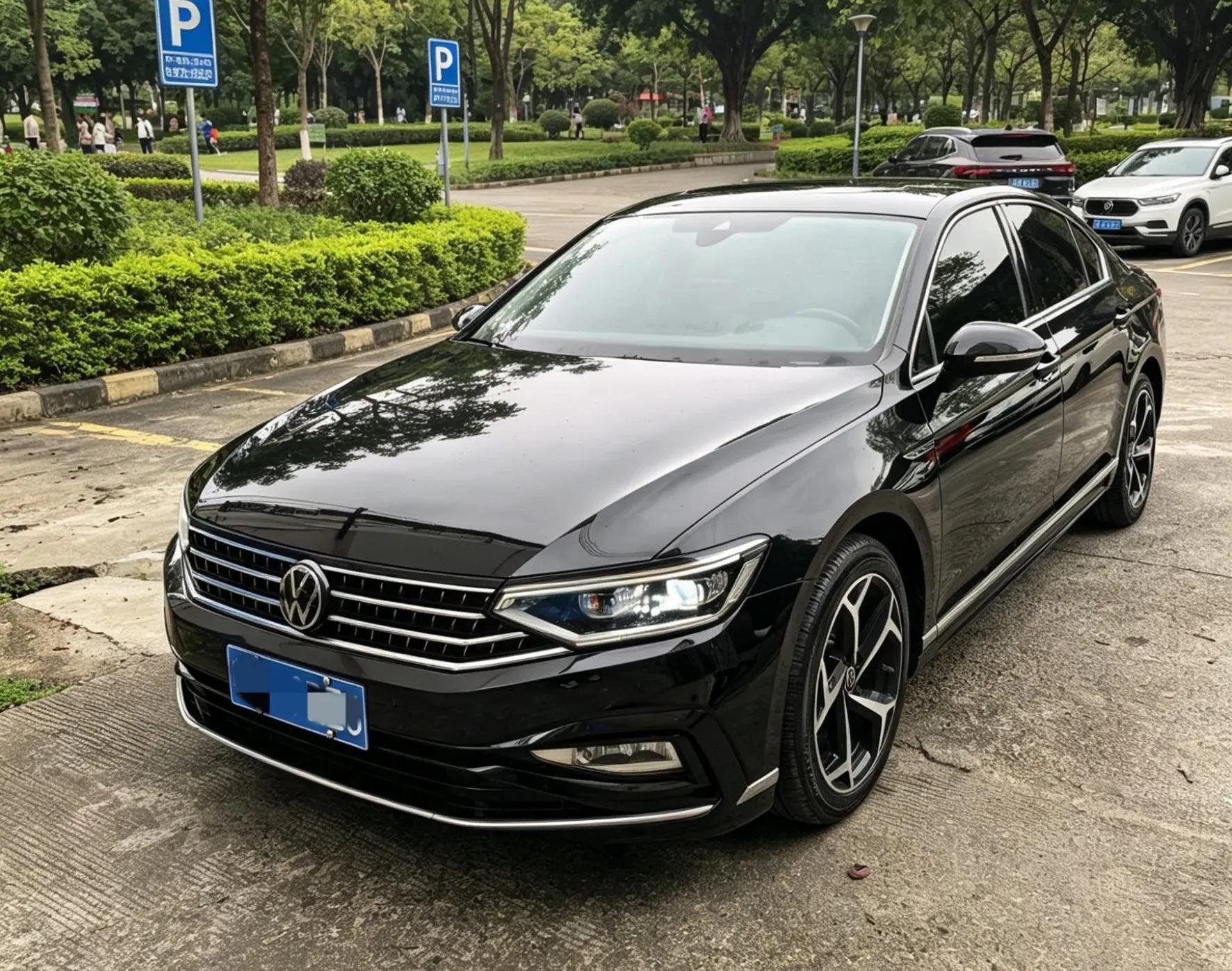 Magotan 2022 330TSI DSG Basic