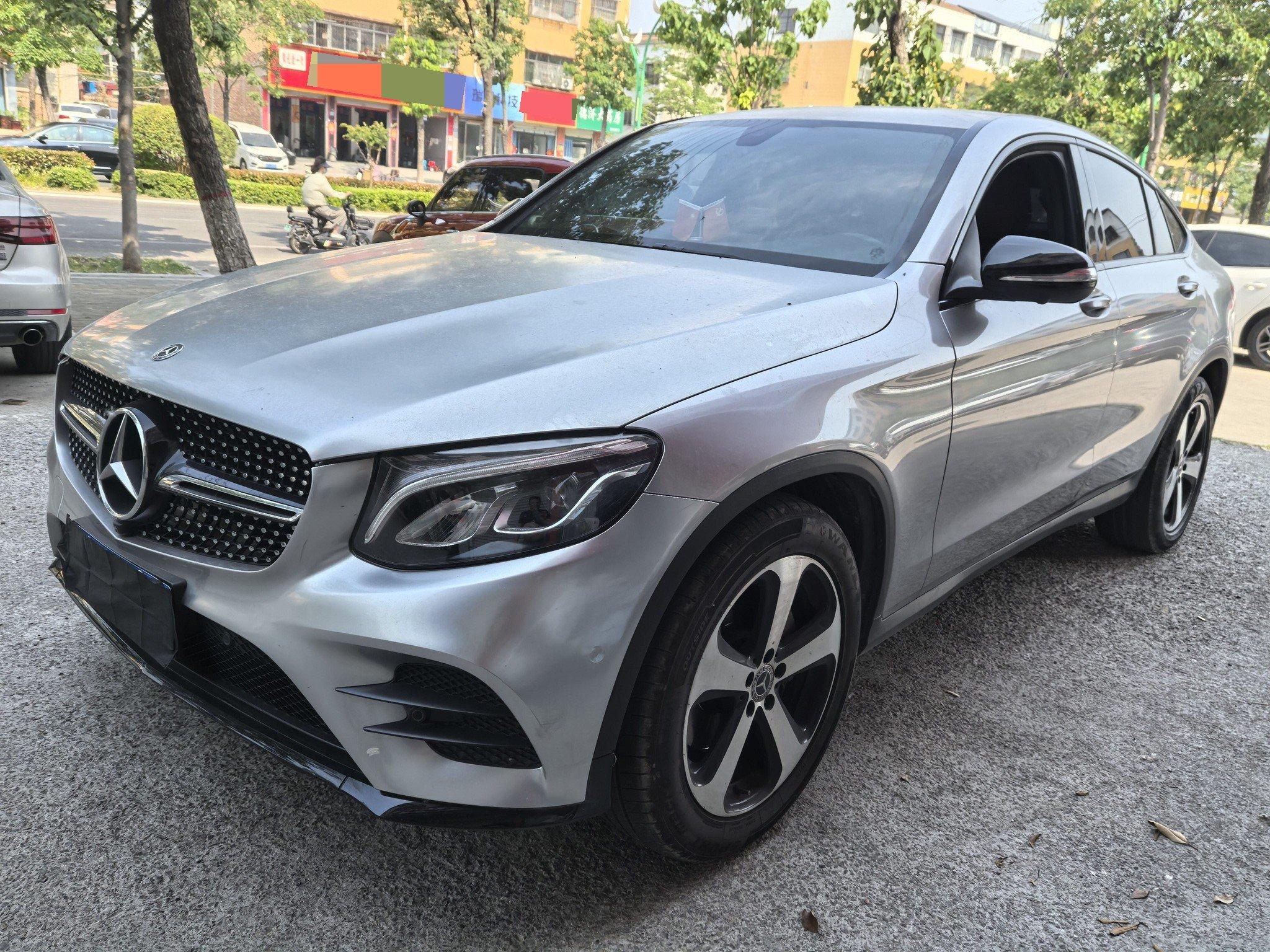 Mercedes Benz GLC Coupe 2019 GLC 200 4MATIC Coupe SUV