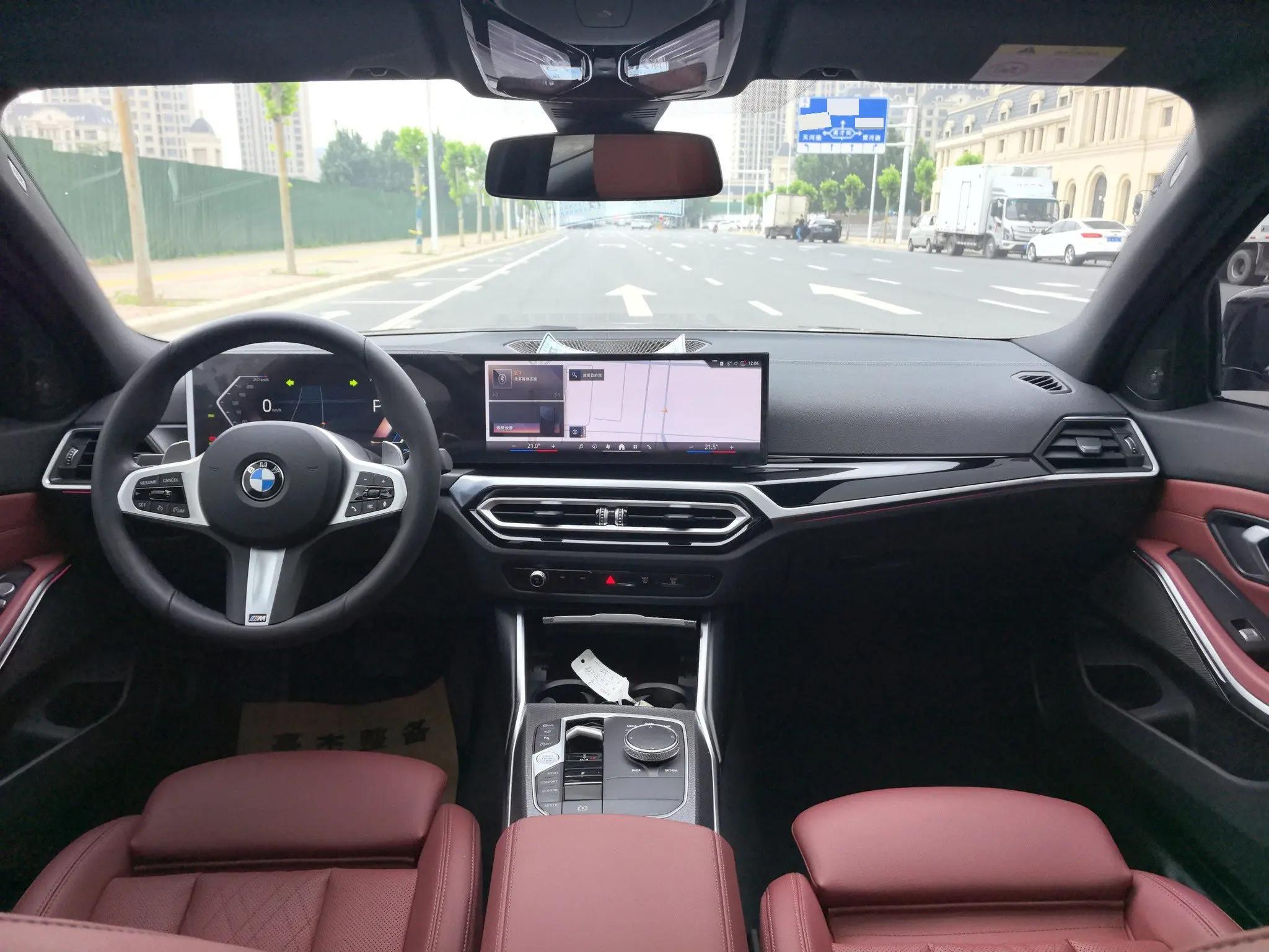 BMW 3 Series 2024 325i 2.0T M Sport Night Edition Automatic 5