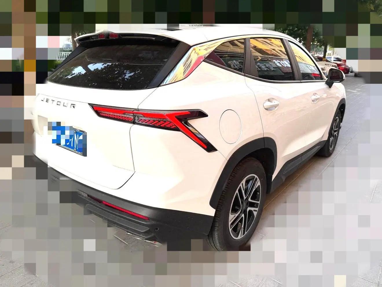 Jetour 2025 Dasheng 1.5T Deluxe Edition Automatic Gear 3