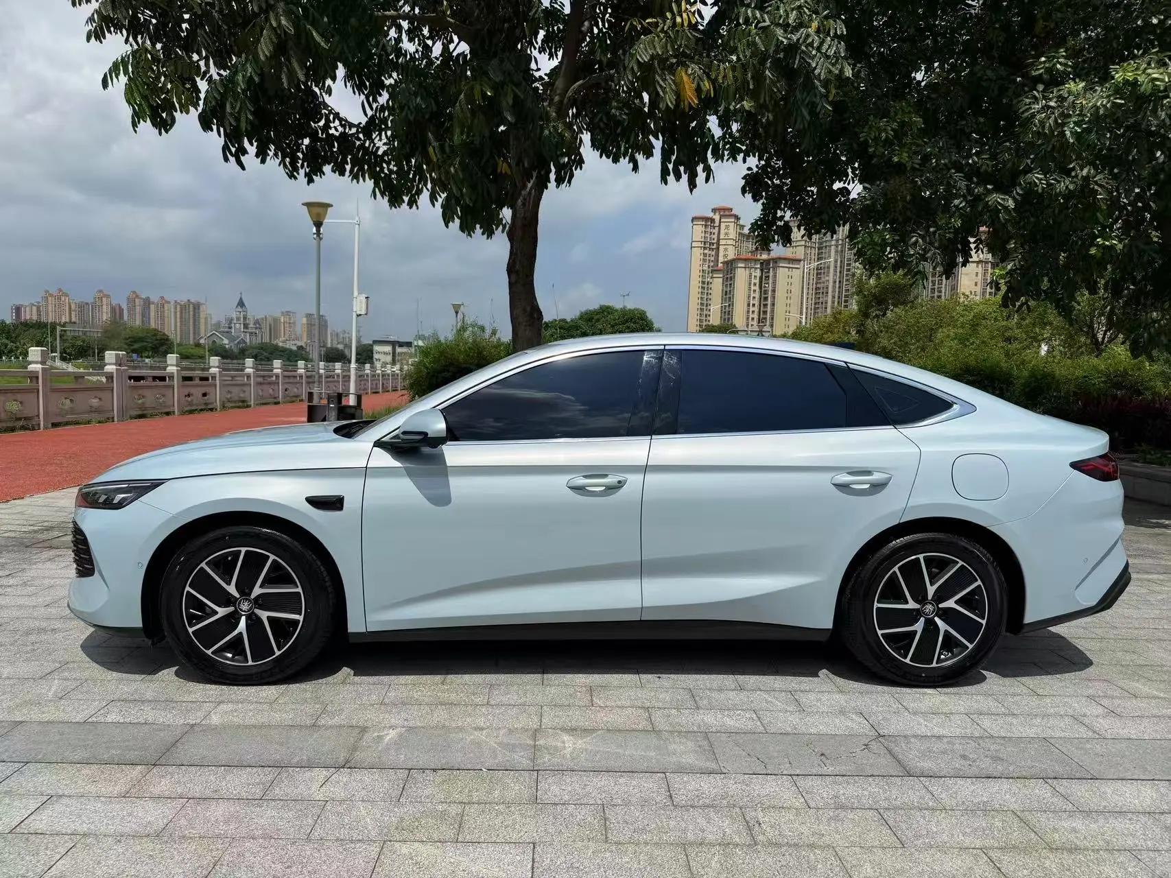 BYD 2025 Qin L DM-i 1.5 stepless smart driving version 80KM Exceed automatic gear 17
