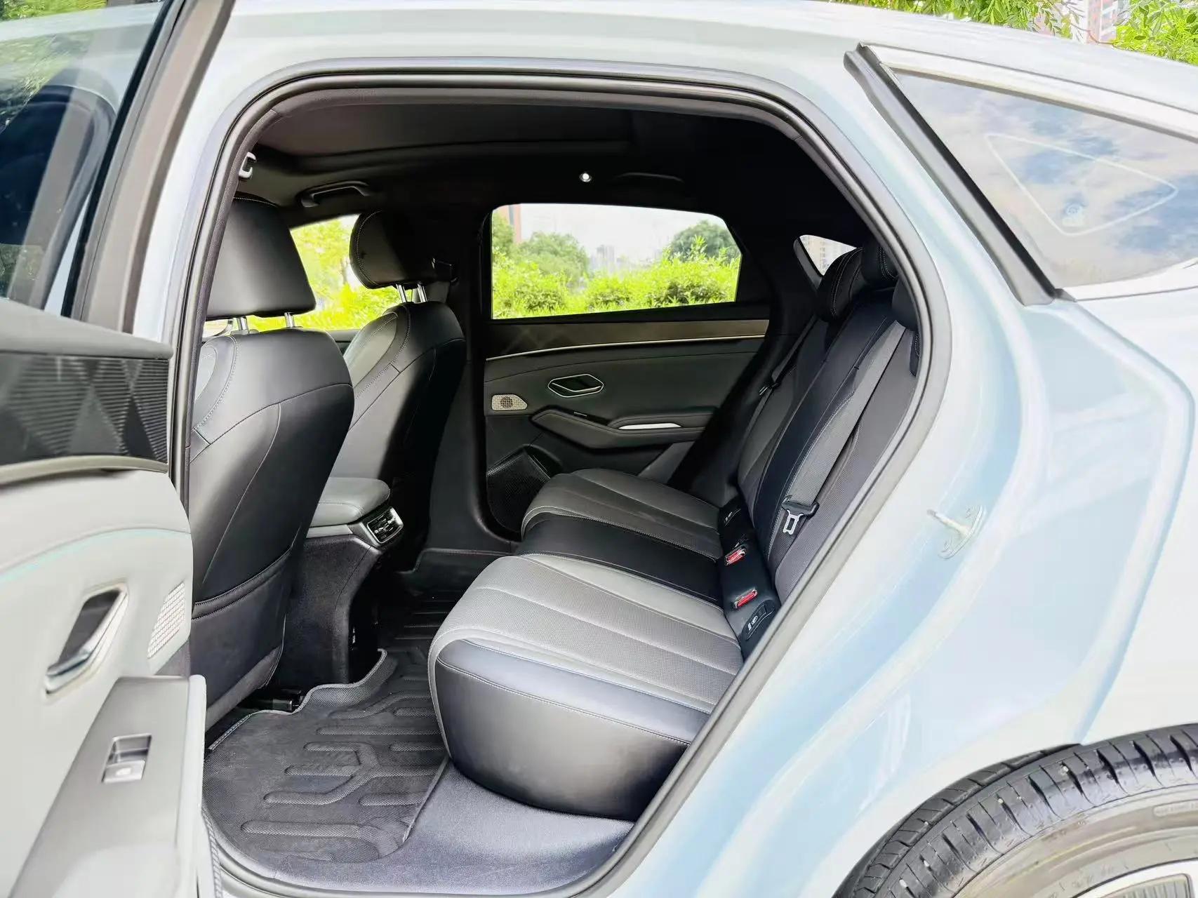 BYD 2025 Qin L DM-i 1.5 stepless smart driving version 80KM Exceed automatic gear 6