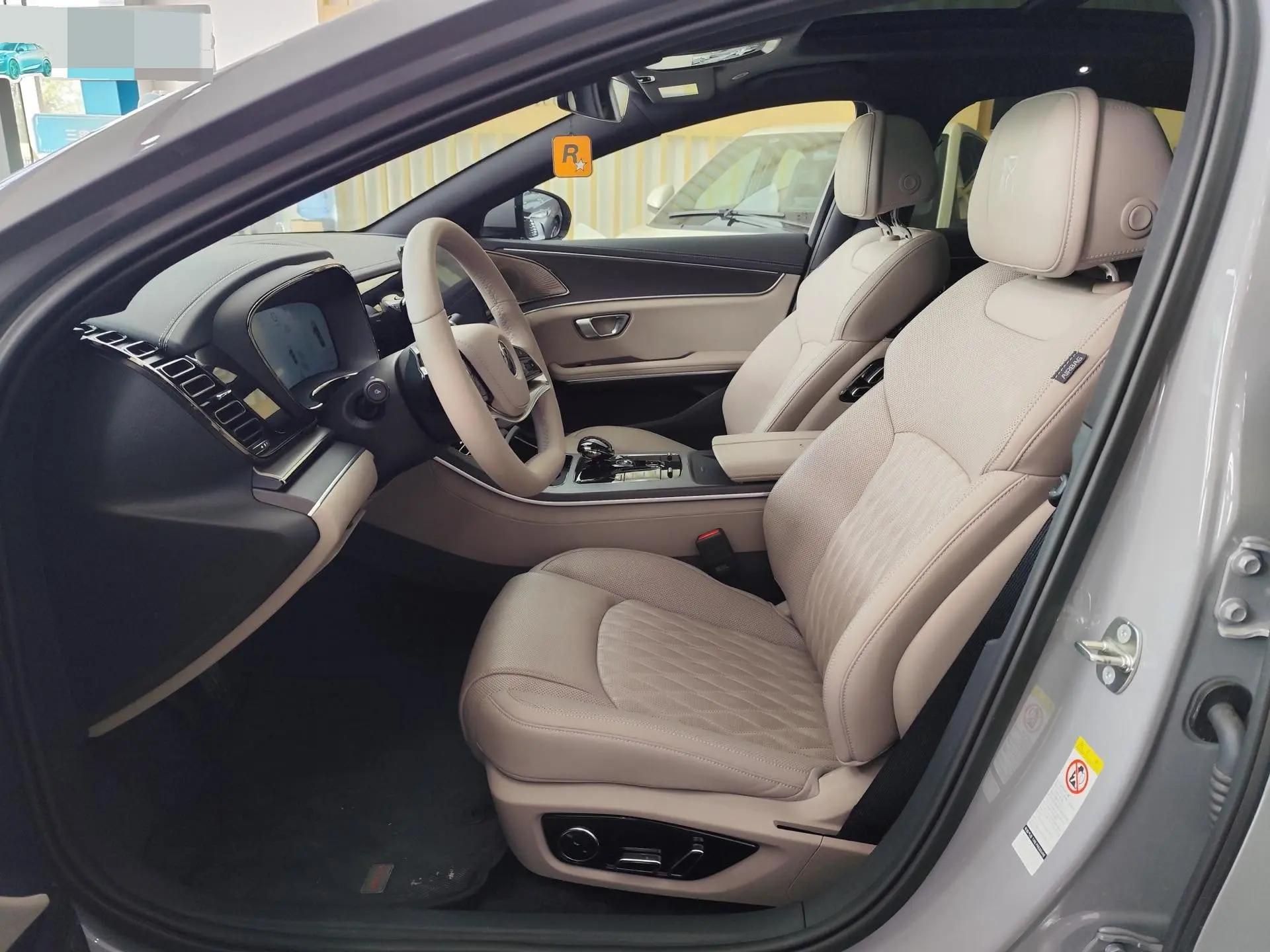 BYD 2025 Han DM-i 1.5T stepless 125KM laser Radar intelligent driving automatic gear 5