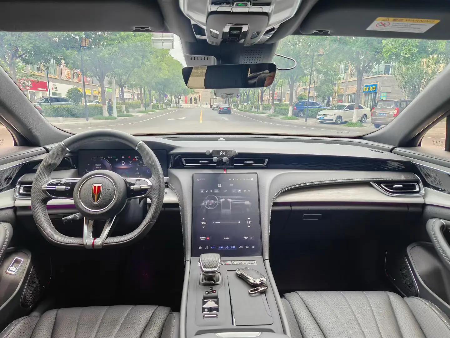 HongQi 2025 H5 2.0T Xuan Ying Edition Automatic Gear 5