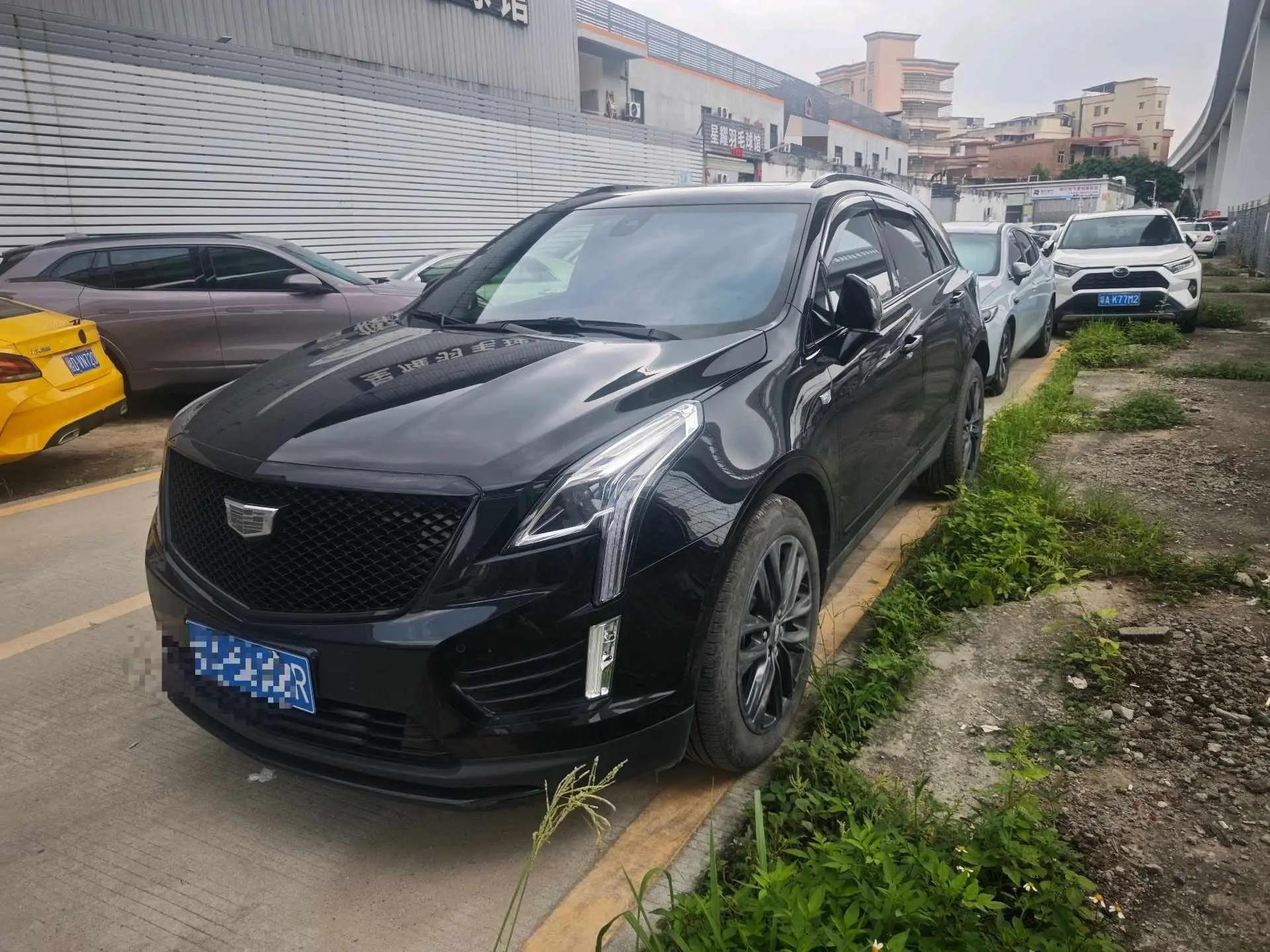 打开图片灯箱:Cadillac XT5 2023 2.0T 4-wheel drive honorable model (perfect version)