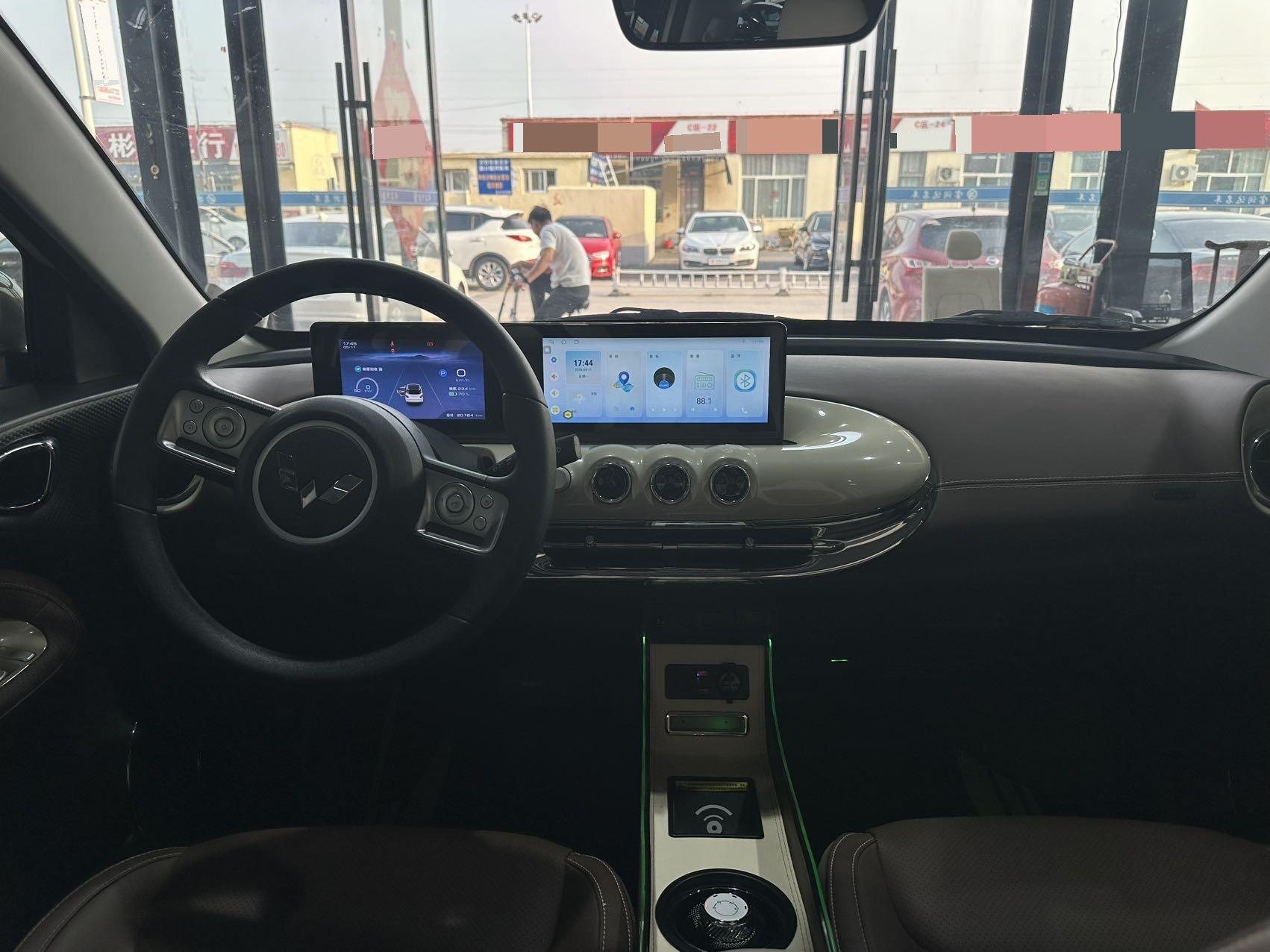WuLing Plantronics 2024 333km Pleasant 9