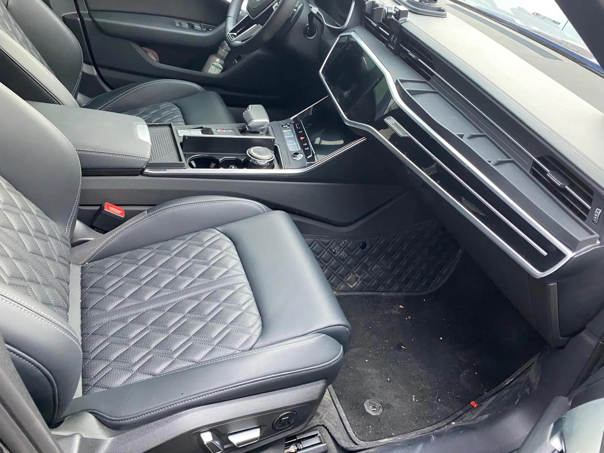 Audi 2025 A6L 2.0TFSI 45TFSI Prestige Dynamic Model (Restyled) Automatic 3