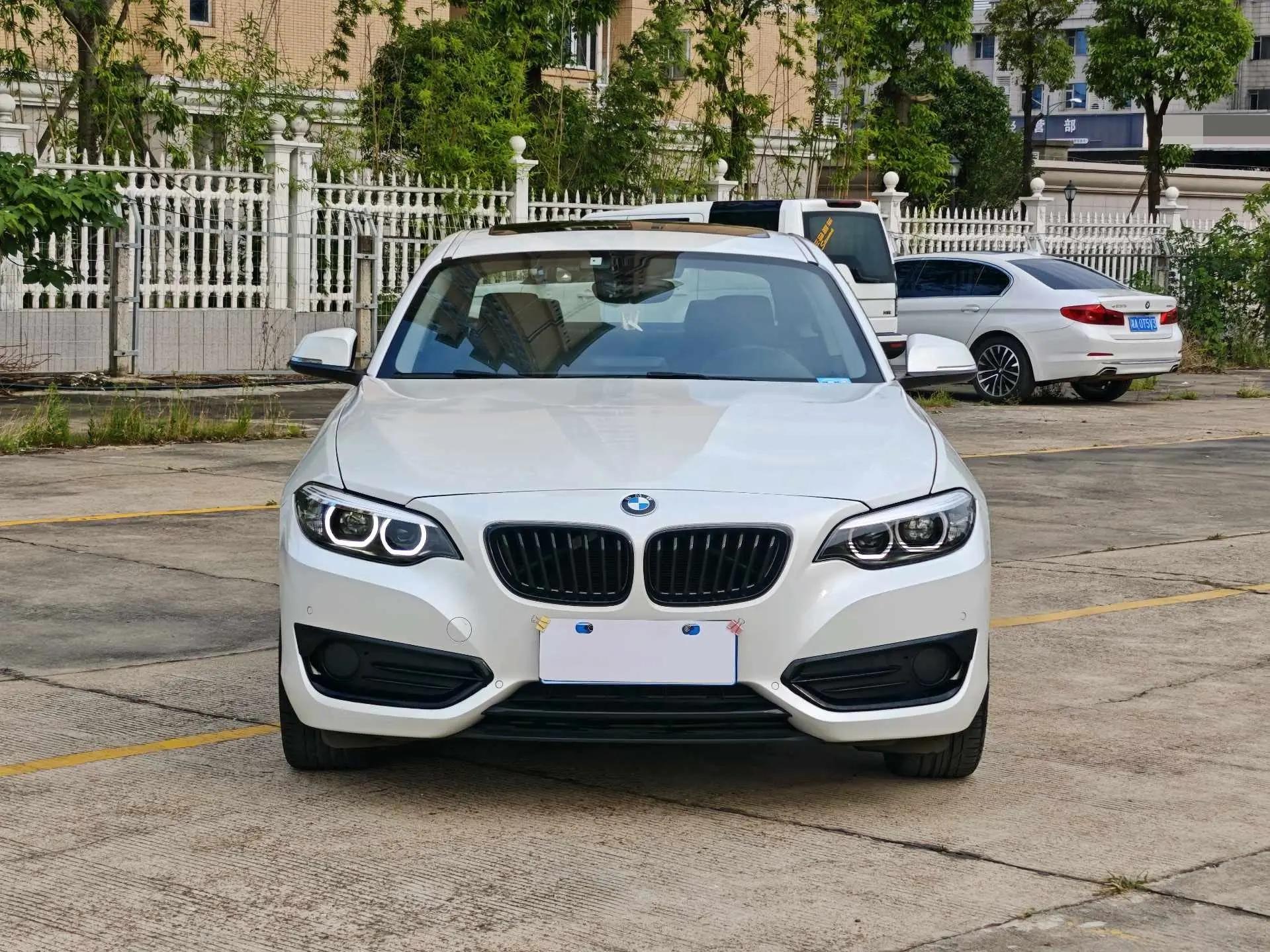 BMW 2 Series 2019 225i Premium M Sports Suit 2