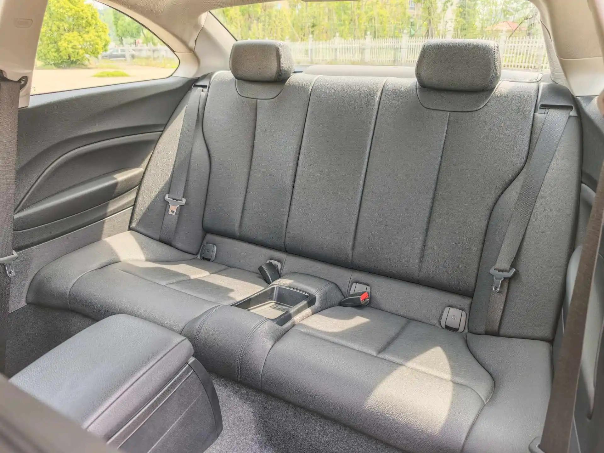 BMW 2 Series 2019 225i Premium M Sports Suit 6