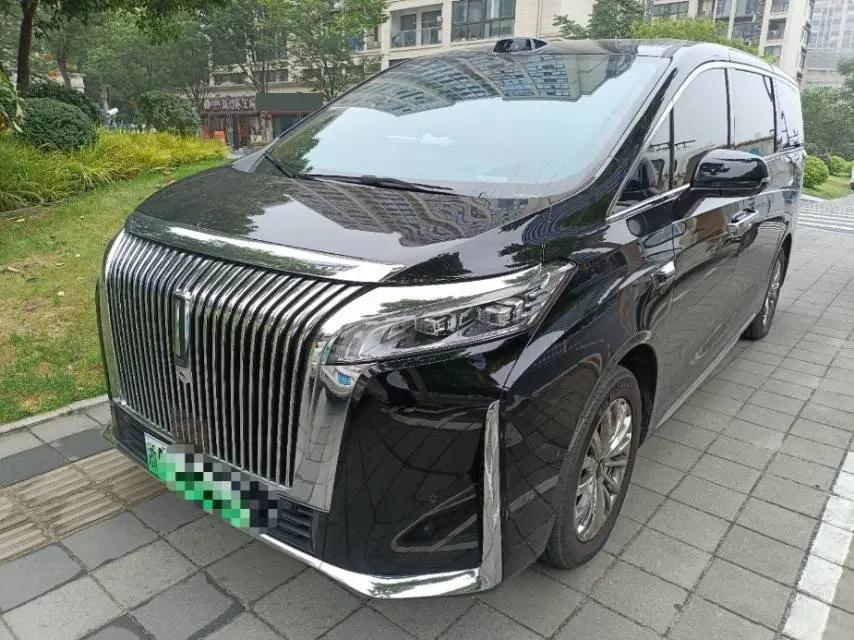 WEY 2025 high mountain 8 Hi4 1.5T four-wheel drive version automatic gear