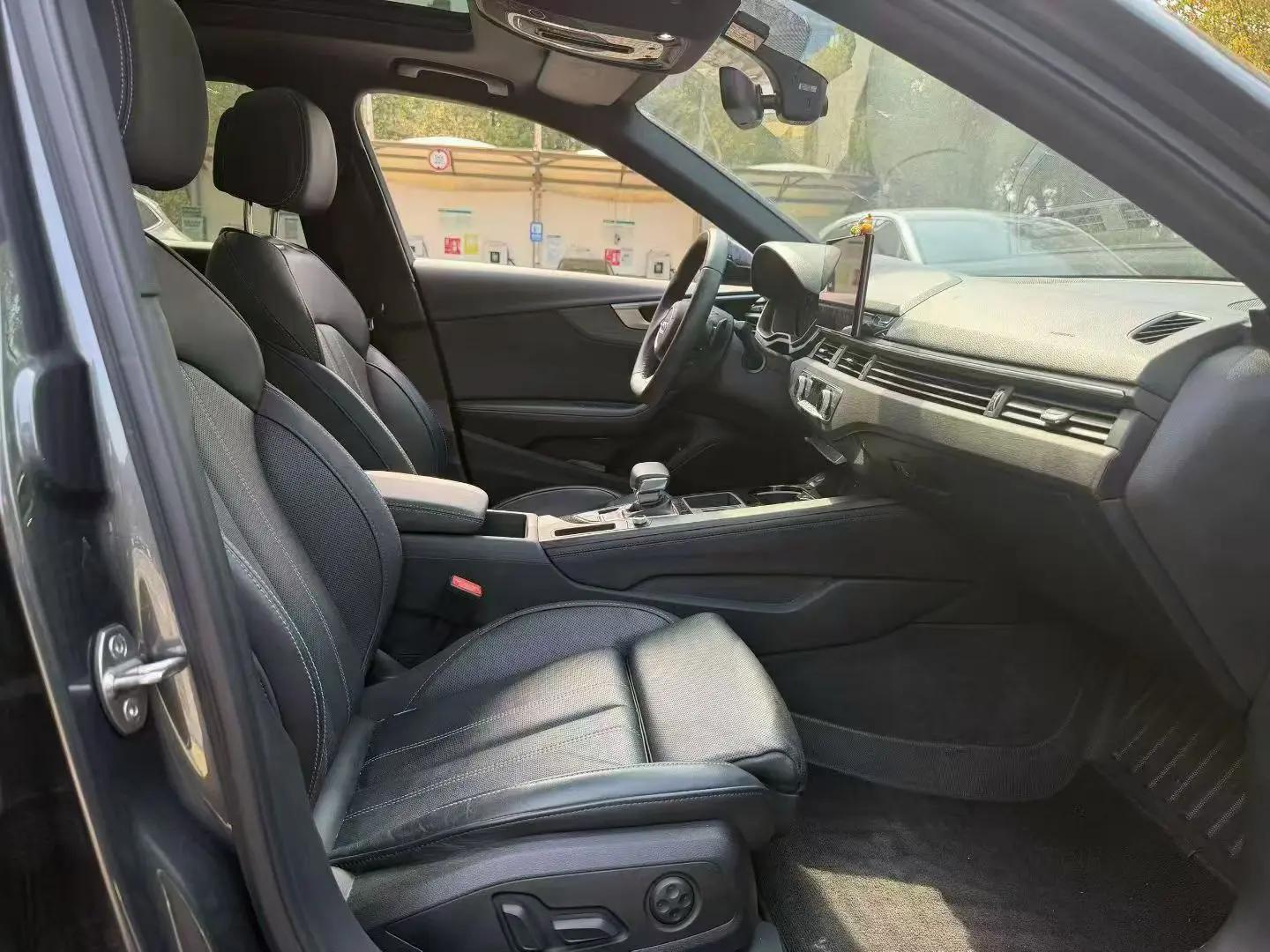 Audi A4L 2023 40 TFSI Deluxe Dynamic 4