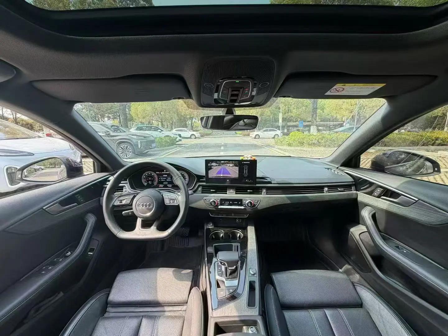 Audi A4L 2023 40 TFSI Deluxe Dynamic 6