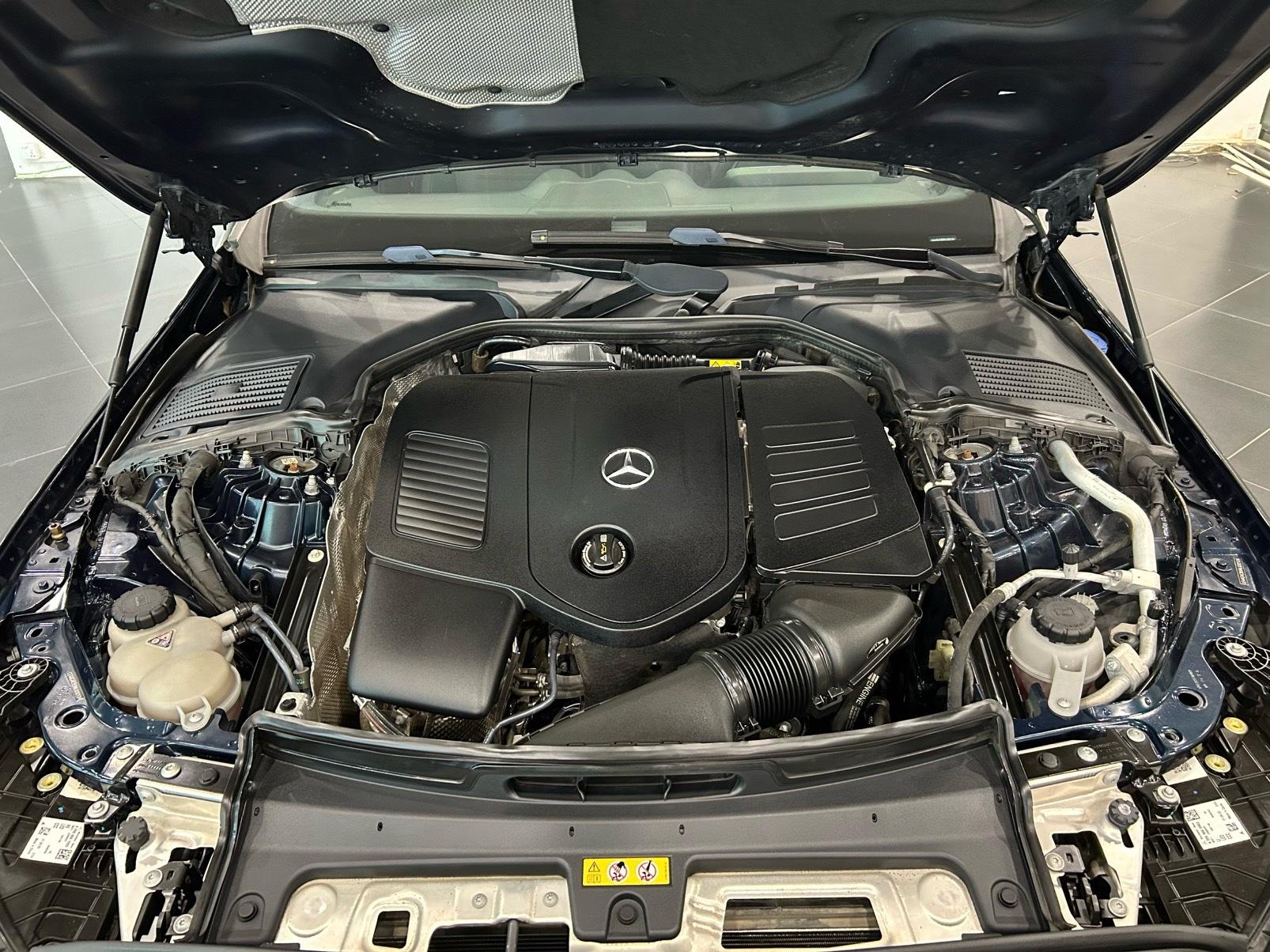 Mercedes-Benz C- Class 2022 C 260 L Sport Edition 15