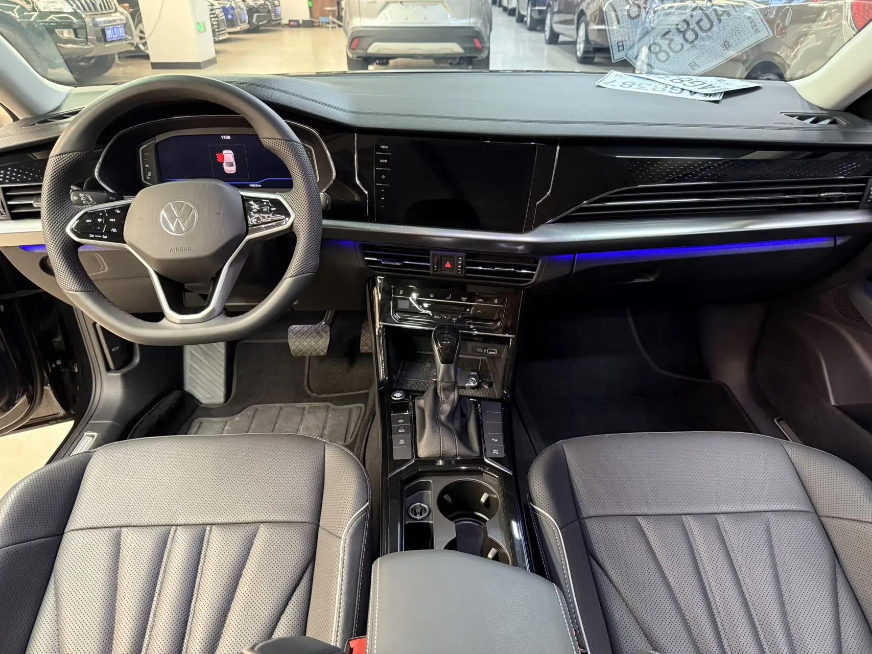 Volkswagen 2024 Passat 2.0TSI 380TSI Longyao Edition Automatic Gear 6