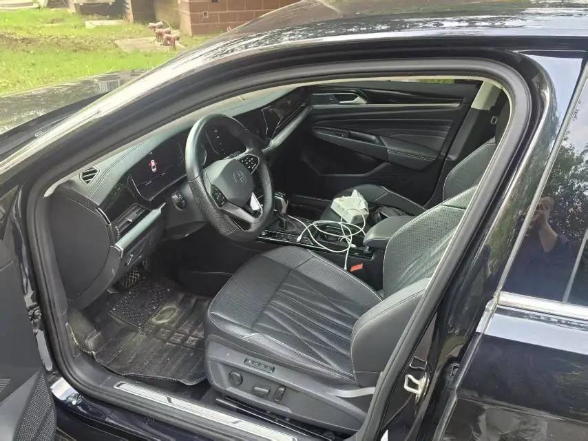 Volkswagen 2023 Passat 2.0TSI 330TSI Luxury Edition (facelift) Automatic 6