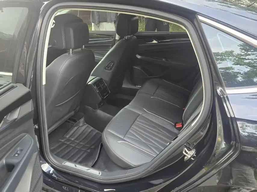 Volkswagen 2023 Passat 2.0TSI 330TSI Luxury Edition (facelift) Automatic 7