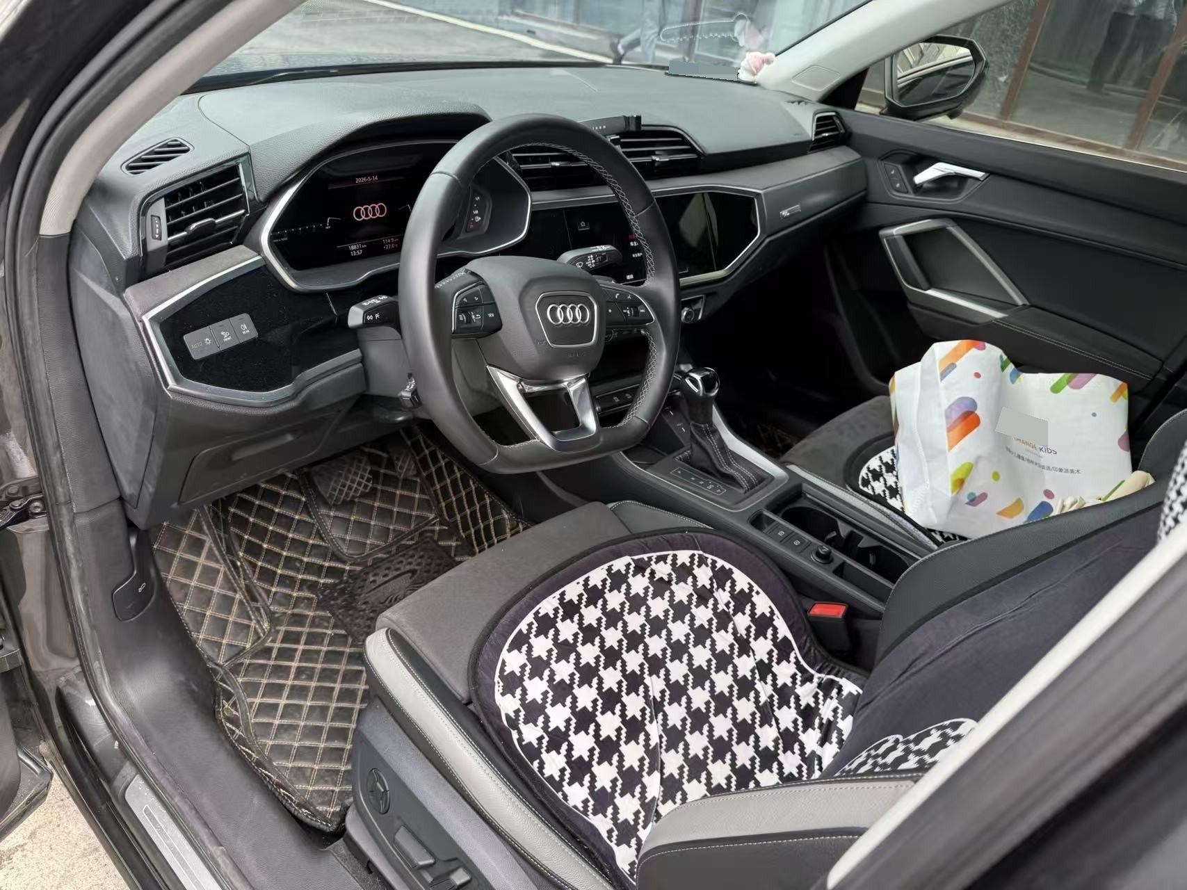 Audi Q3 2022 35 TFSI Fashion Dynamic 7