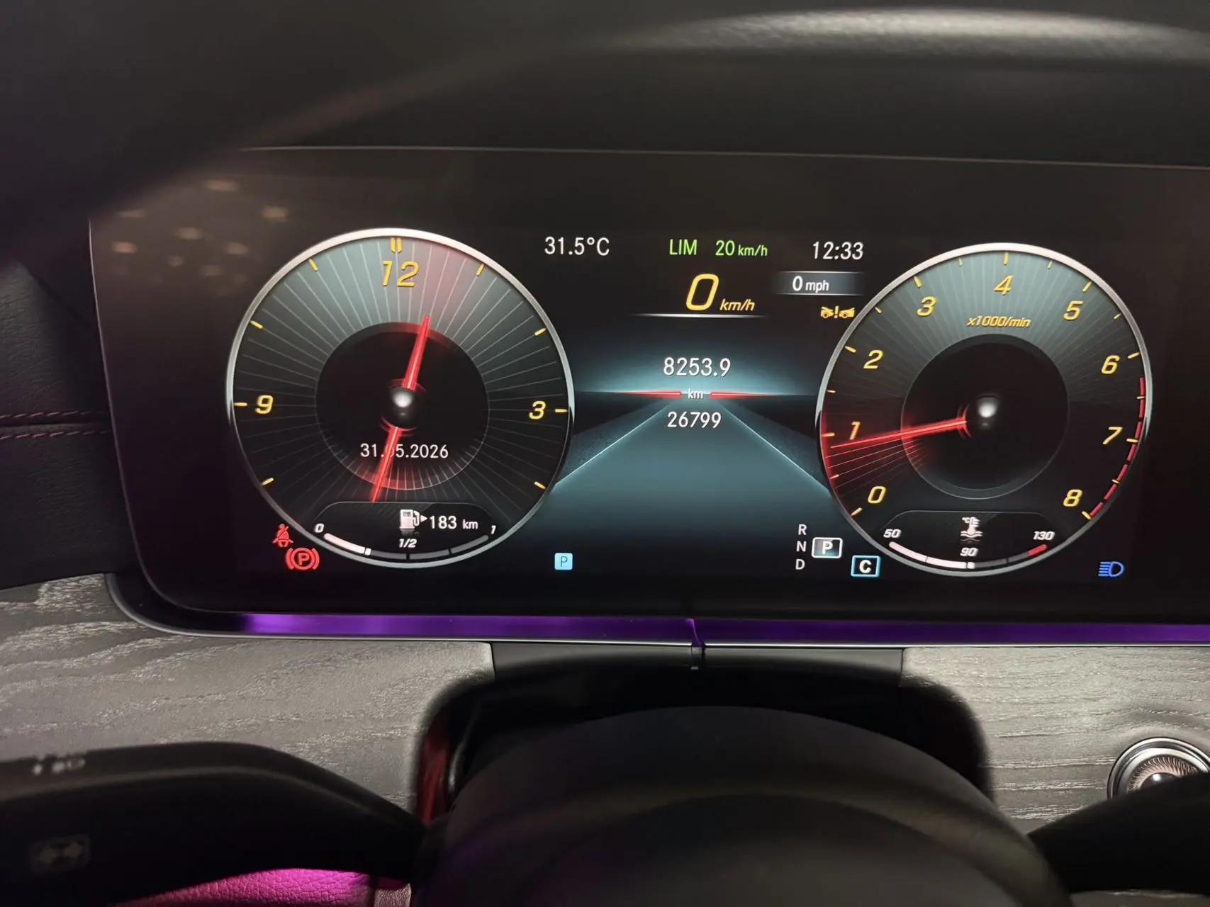 Mercedes Benz E-Class 2023 E 300 L Sports Fashion 5