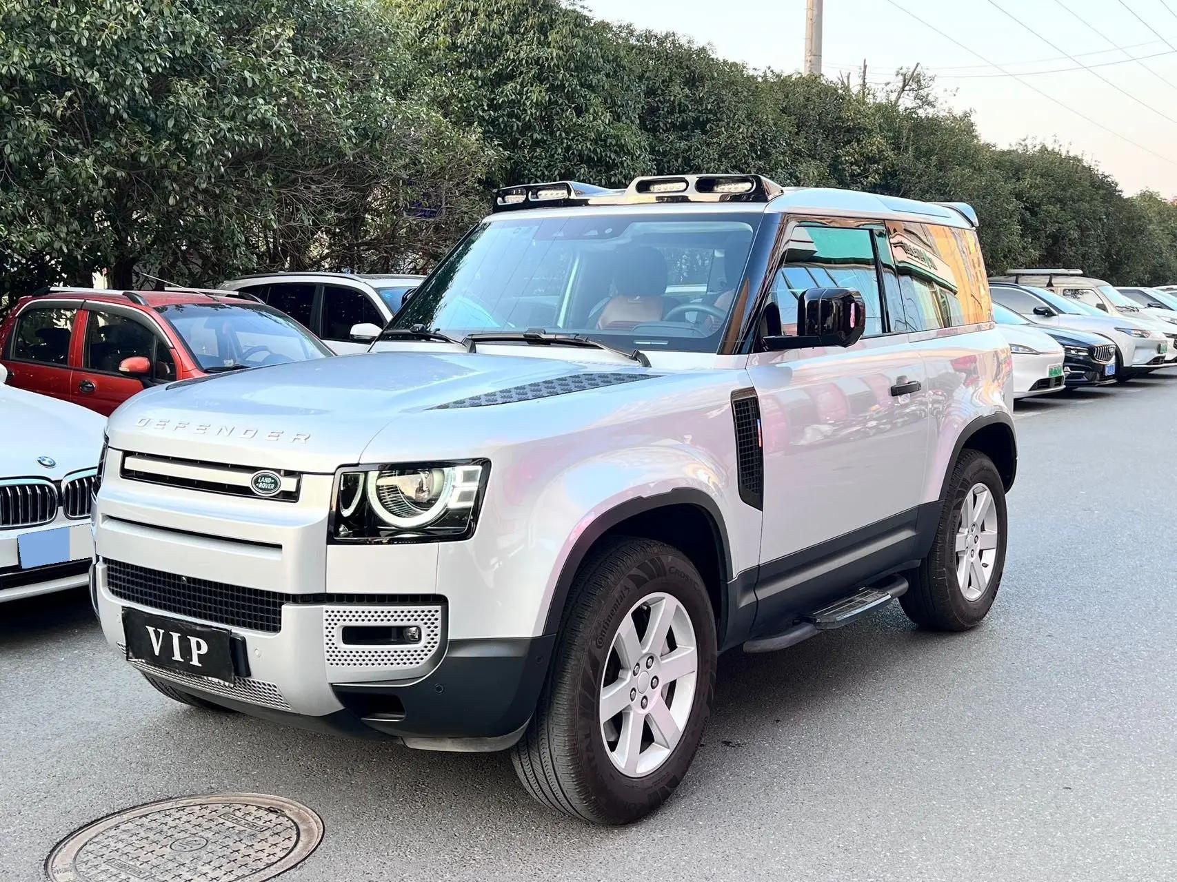 Land Rover Guard 2021 90 P400 Classic Reprinted Edition